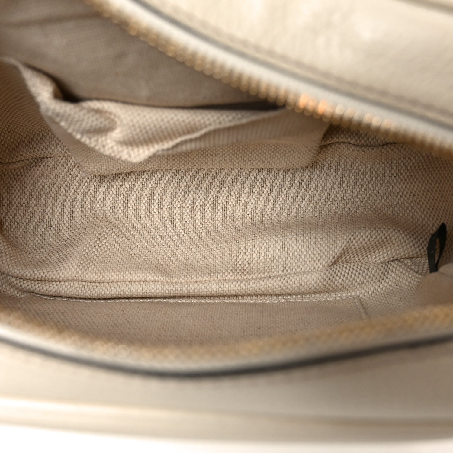 Pebbled Calfskin Small Soho Disco Bag Off White