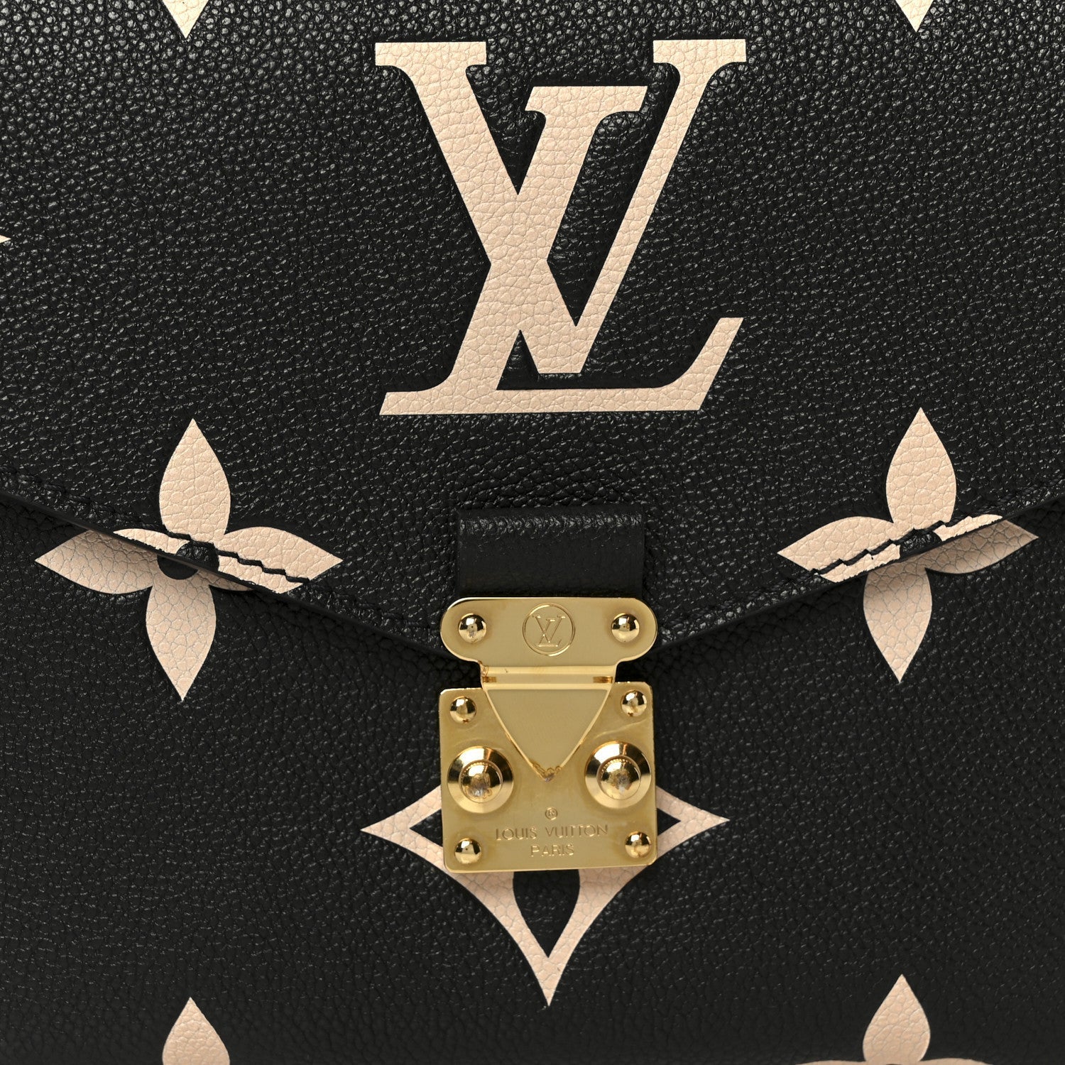 Empreinte Monogram Giant Pochette Metis Black Beige