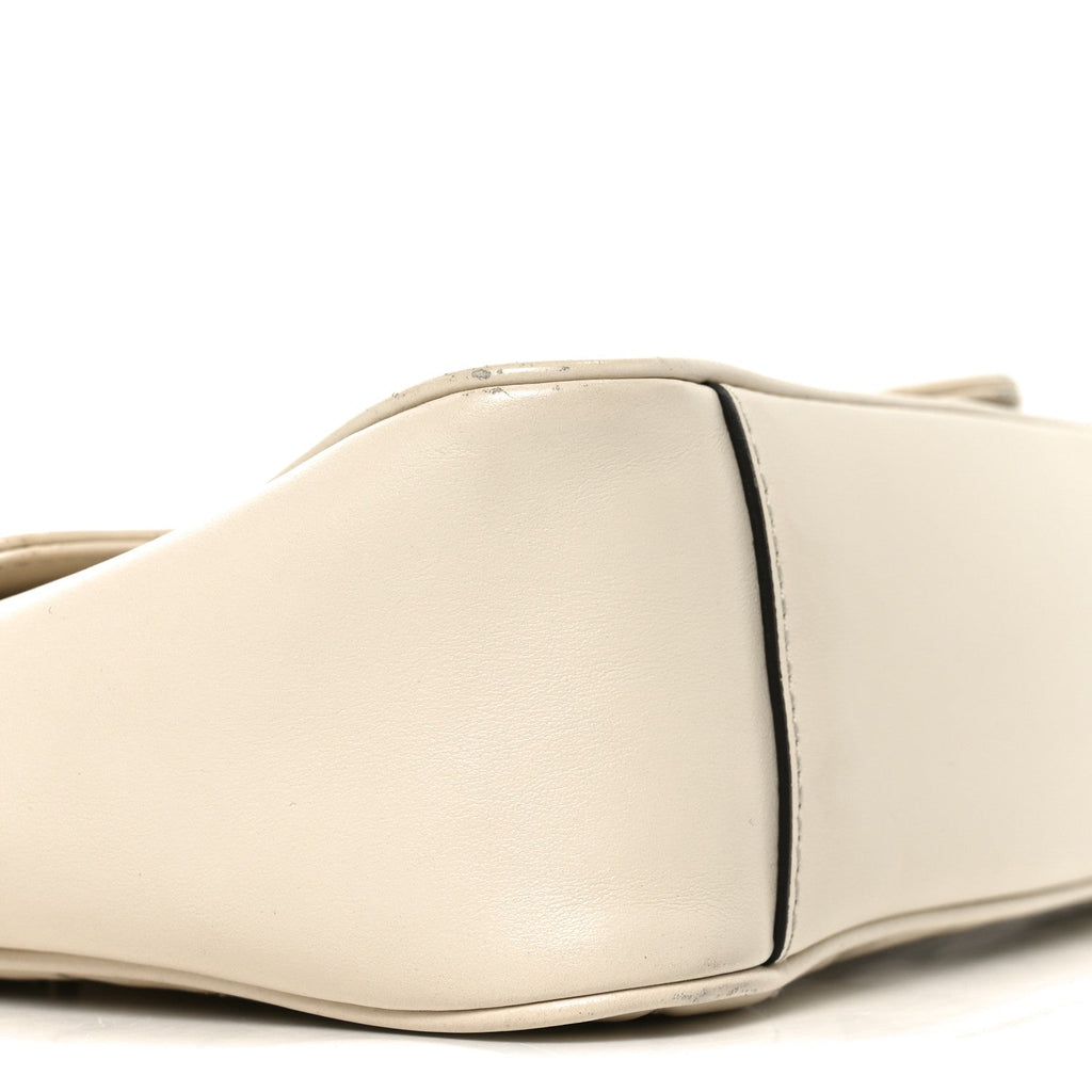 Calfskin Matelasse Small GG Marmont Shoulder Bag White