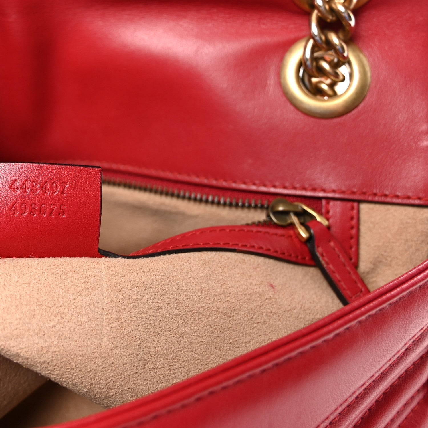 Calfskin Matelasse Small GG Marmont Shoulder Bag Hibiscus Red