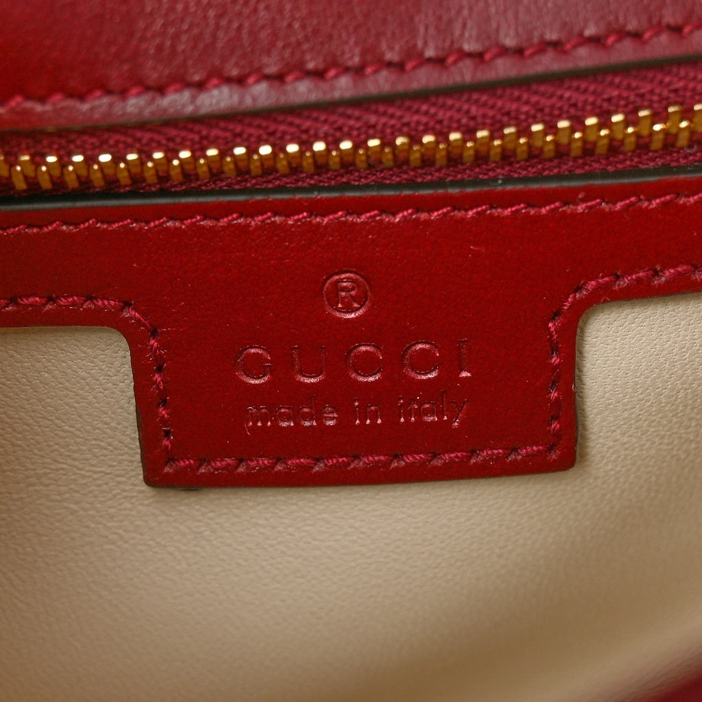 Calfskin Matelasse Small GG Marmont Shoulder Bag Ancora Red