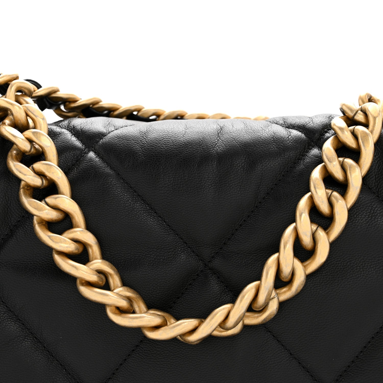 Goatskin Quilted Maxi Chanel 19 Flap Black