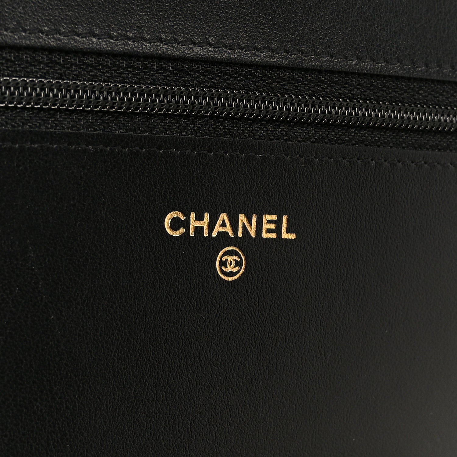 Caviar Quilted Boy Wallet On Chain WOC Black