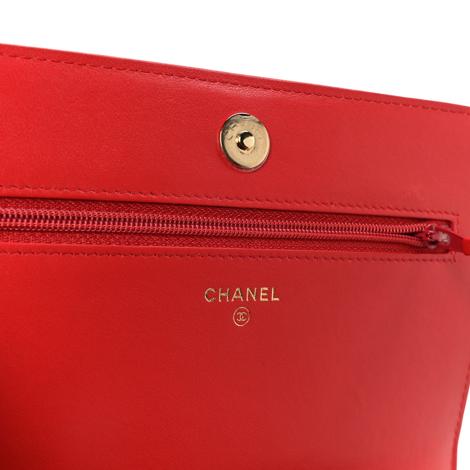 Caviar Quilted Boy Wallet On Chain WOC Red