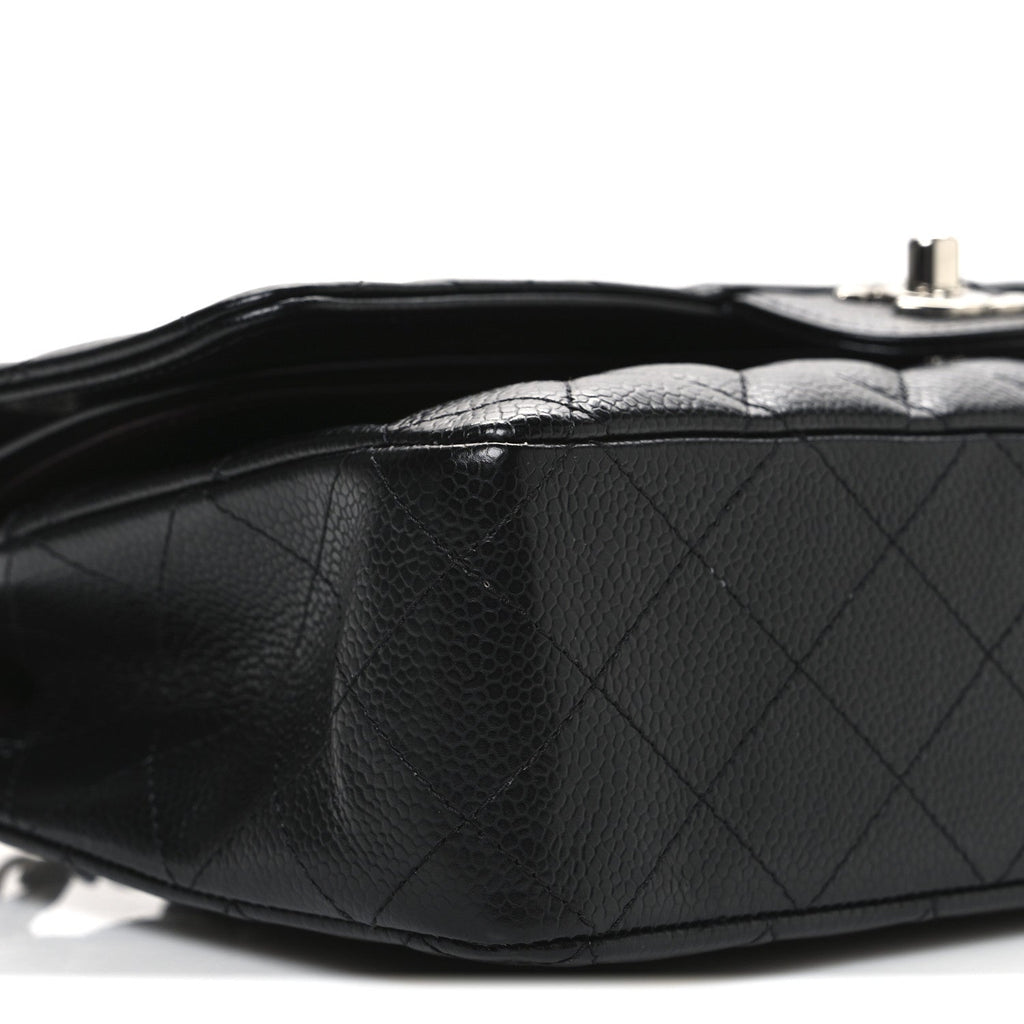 Caviar Quilted Medium Double Flap Black