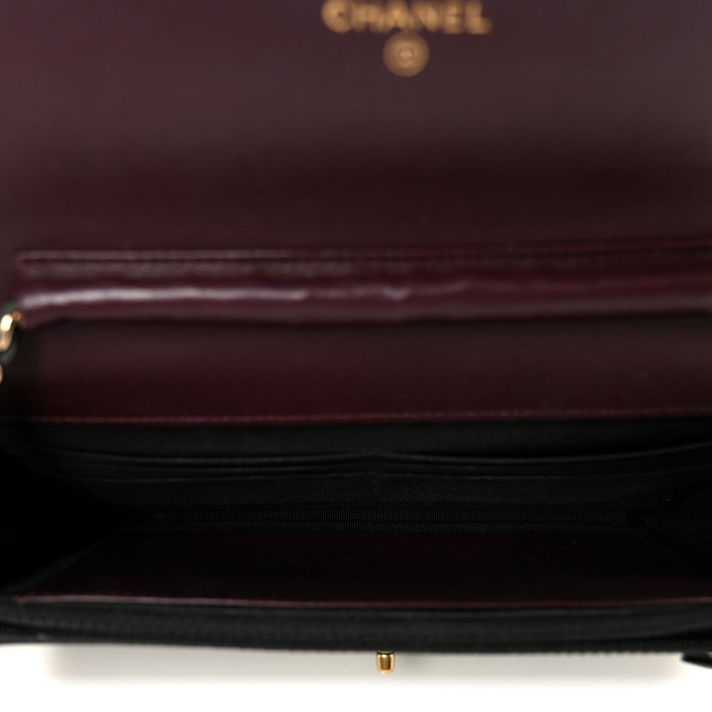 Lambskin Chevron Quilted Wallet On Chain WOC Black