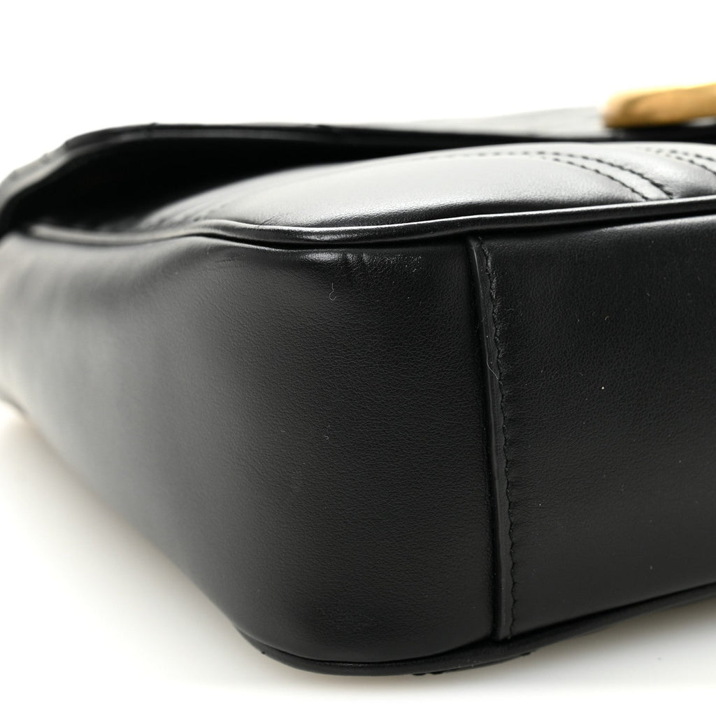 Calfskin Matelasse Medium GG Marmont Shoulder Bag Black