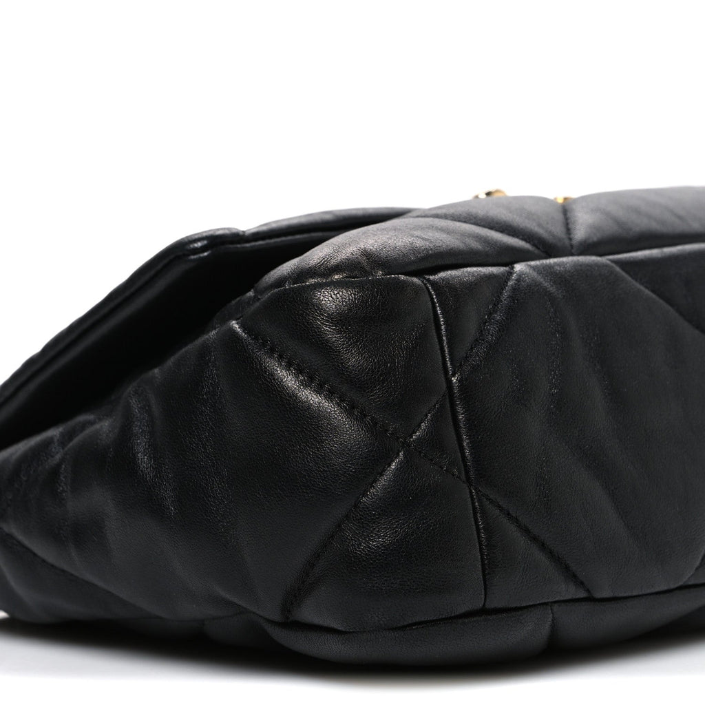 Lambskin Quilted Medium Chanel 19 Flap Black