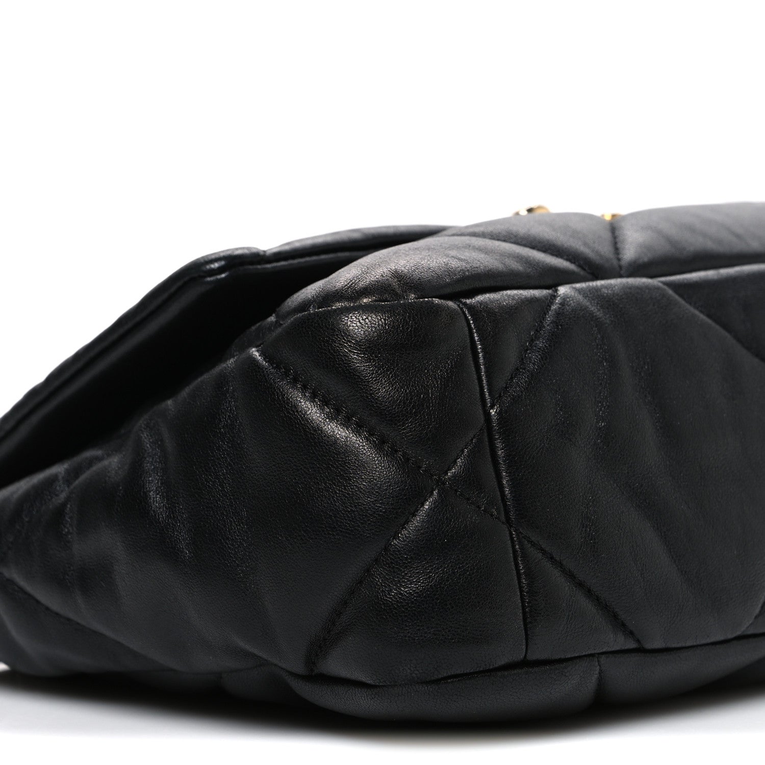 Lambskin Quilted Medium Chanel 19 Flap Black