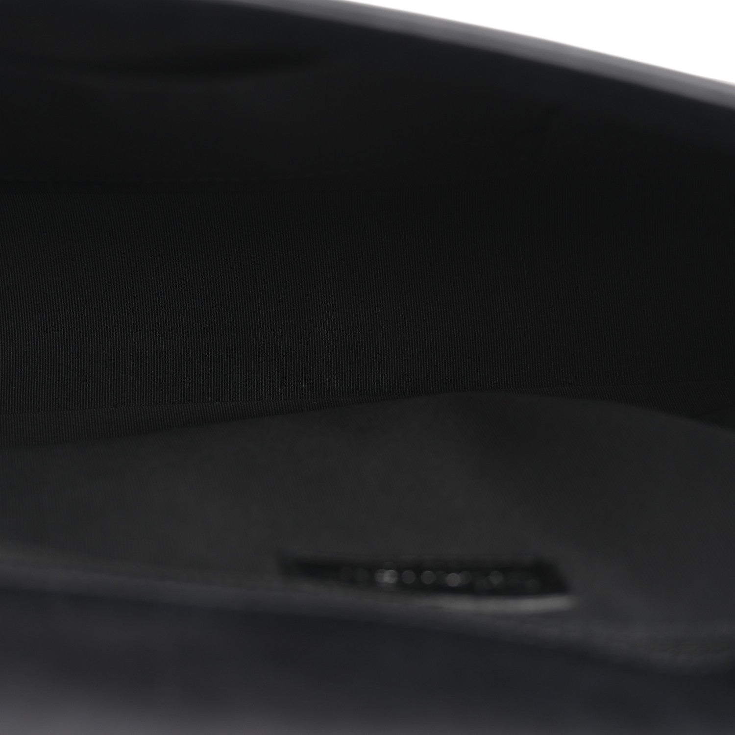 Calfskin Embossed Stitch Large Boy Flap Black