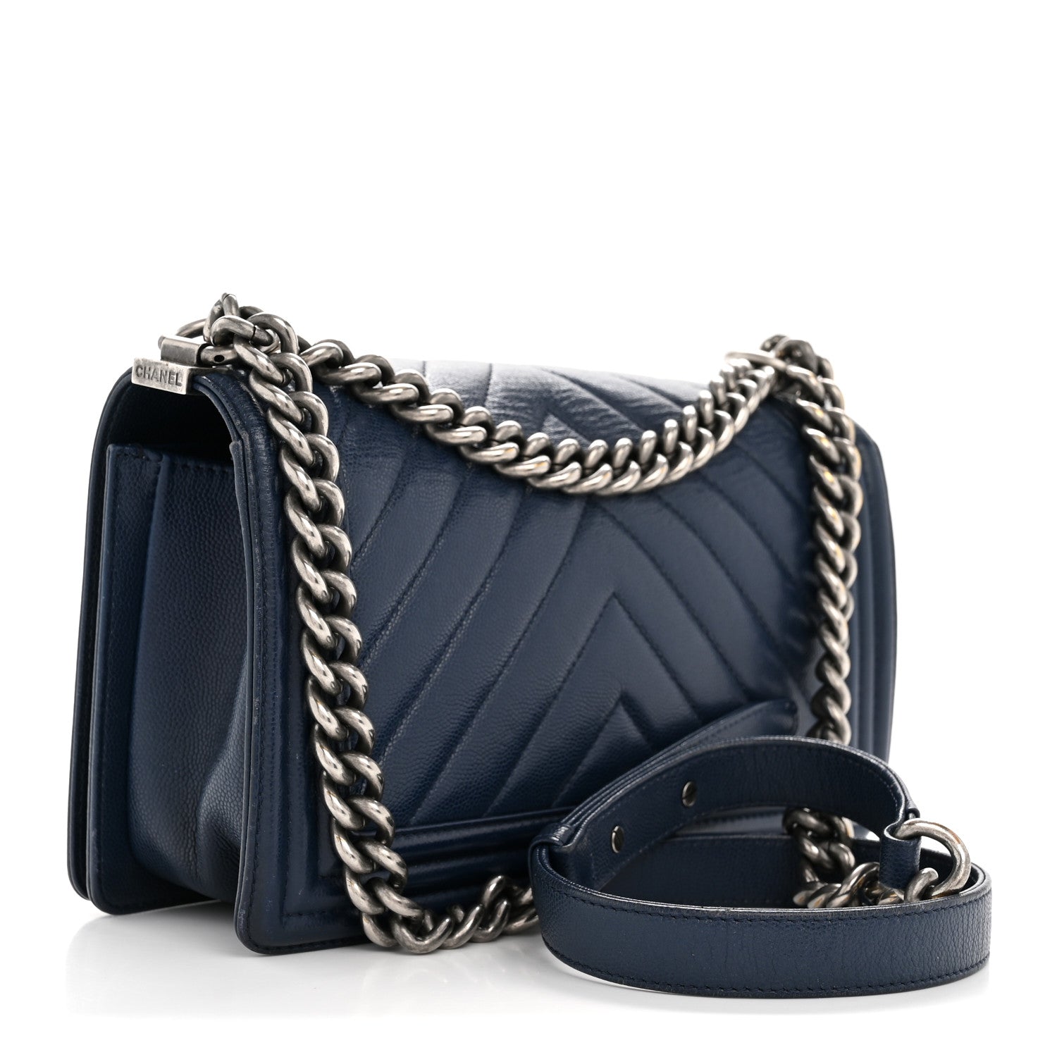 Caviar Chevron Quilted Medium Boy Flap Navy
