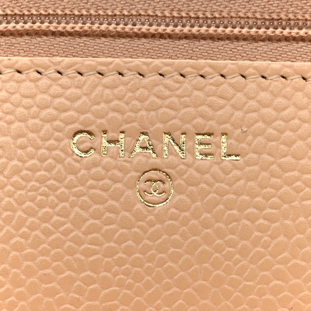 Caviar Quilted Wallet on Chain WOC Beige