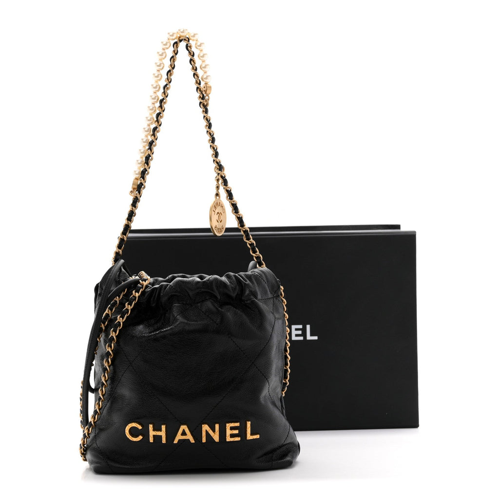 Shiny Crumpled Calfskin Quilted Pearl Mini Chanel 22 Black