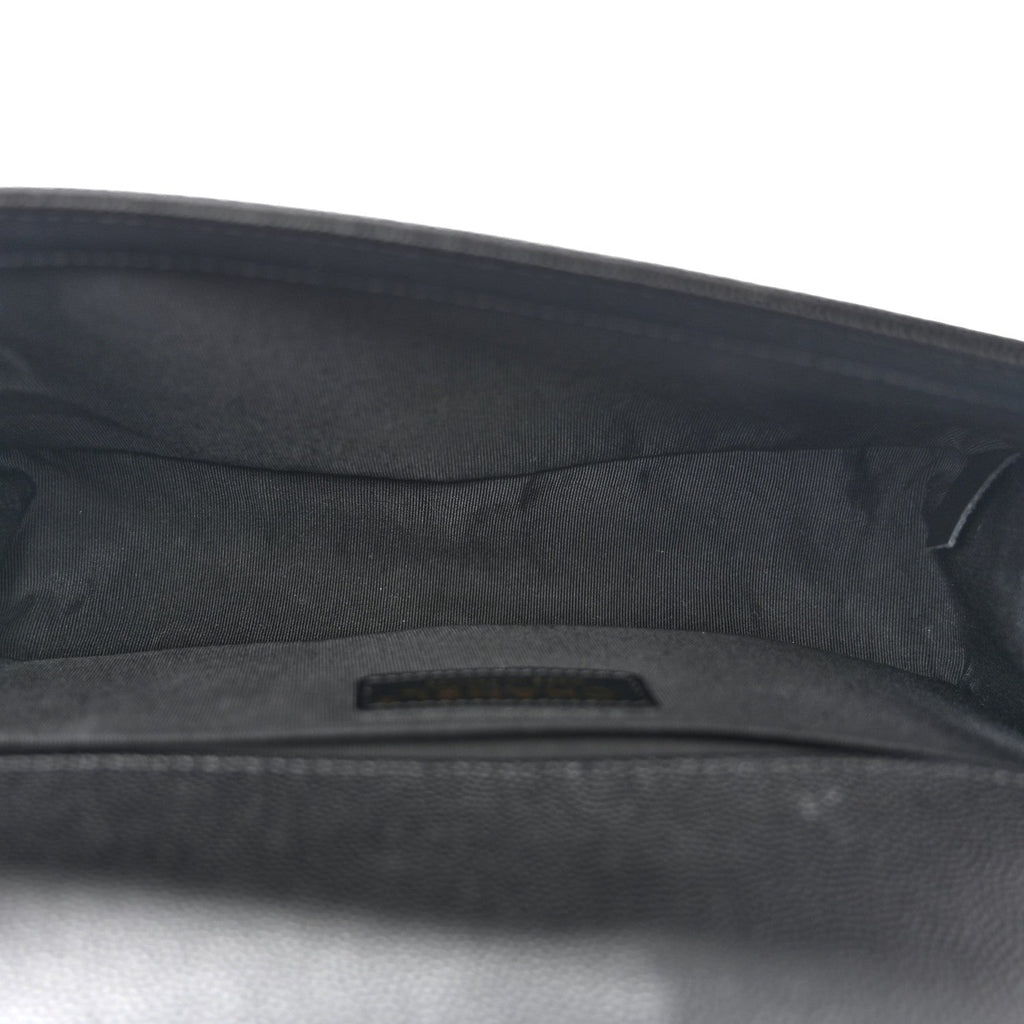 Caviar Quilted Medium Boy Flap Black