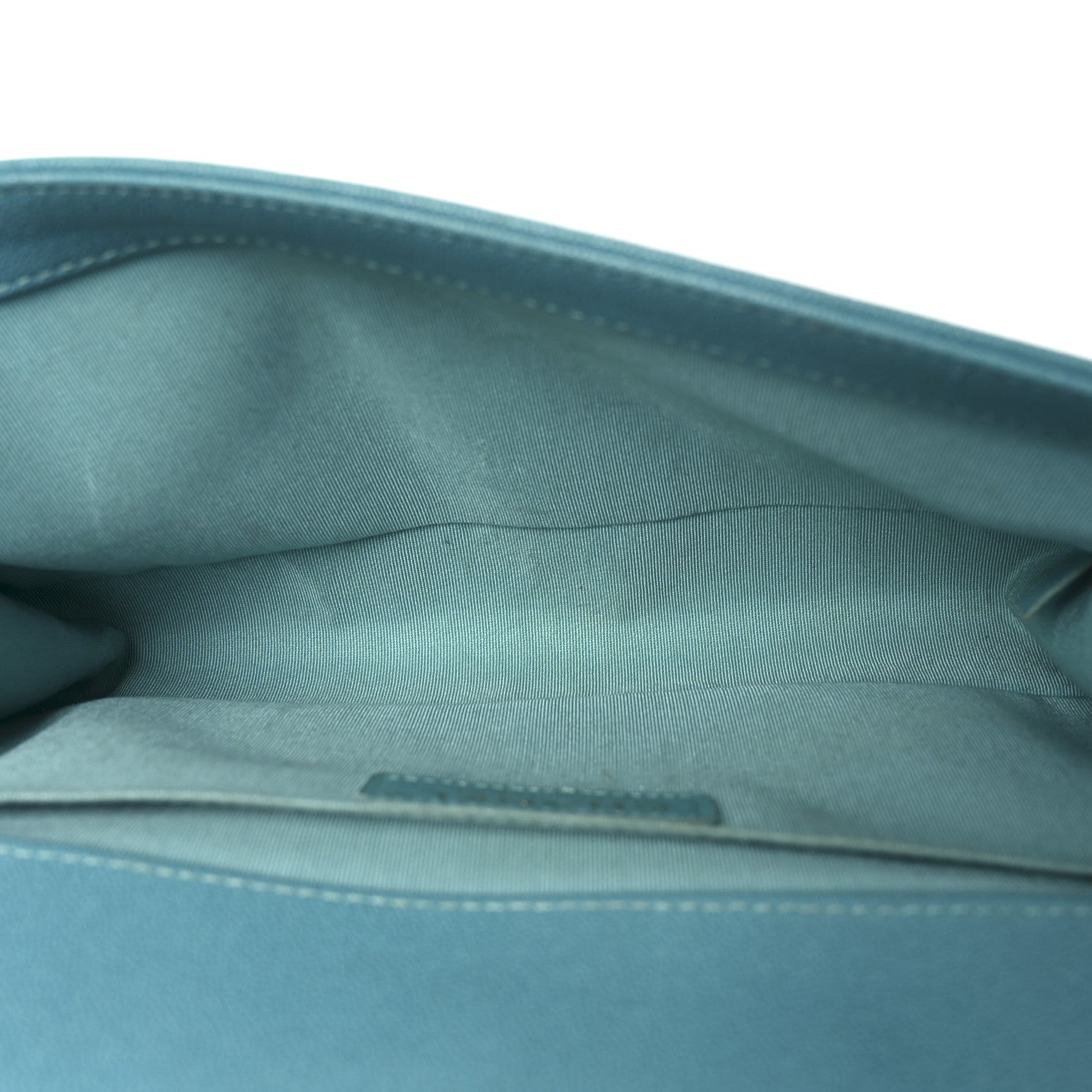 Caviar Quilted Medium Boy Flap Turquoise