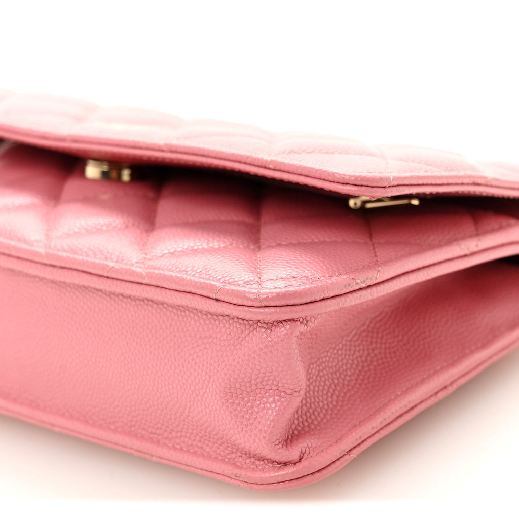 Caviar Quilted Wallet on Chain WOC Pink