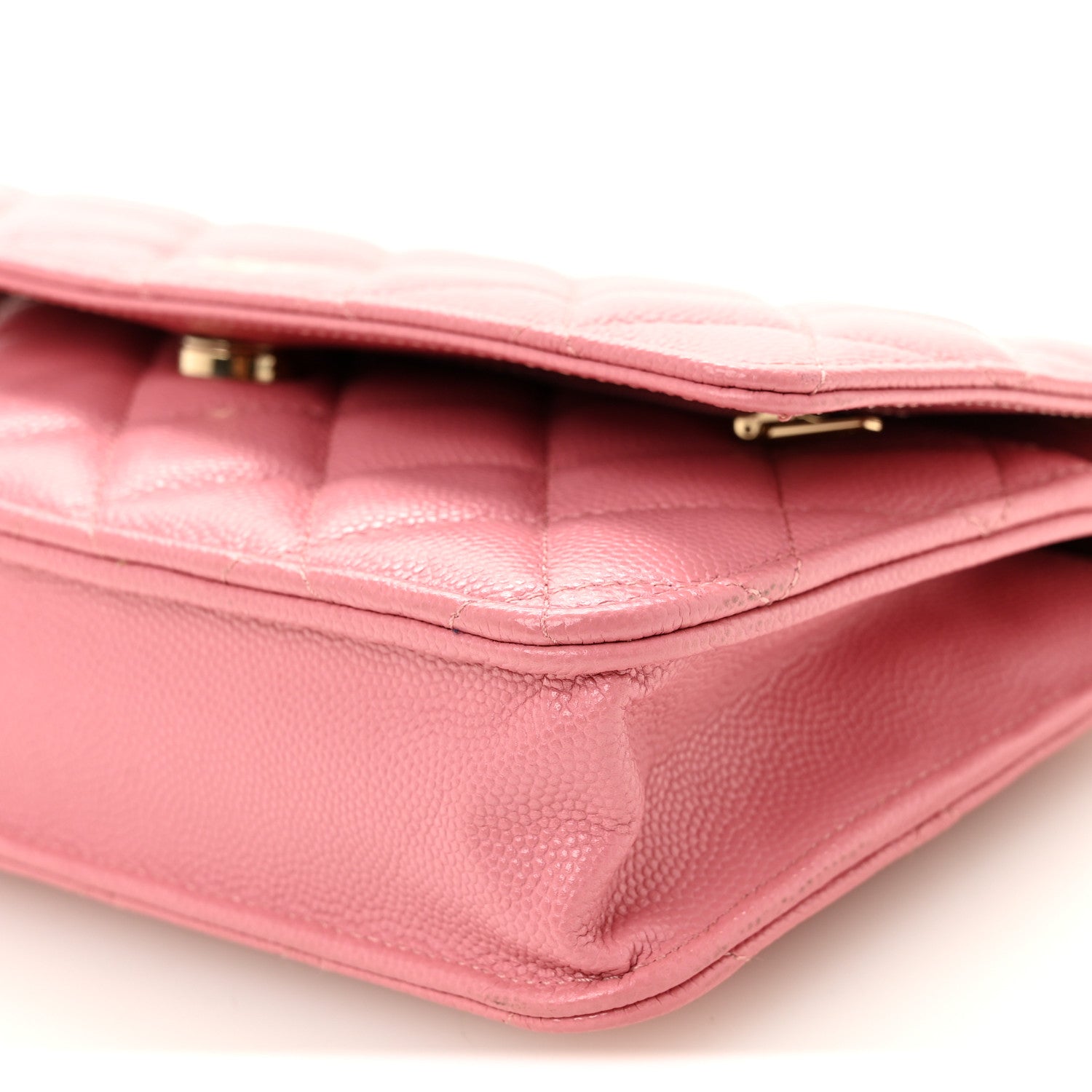 Caviar Quilted Wallet on Chain WOC Pink