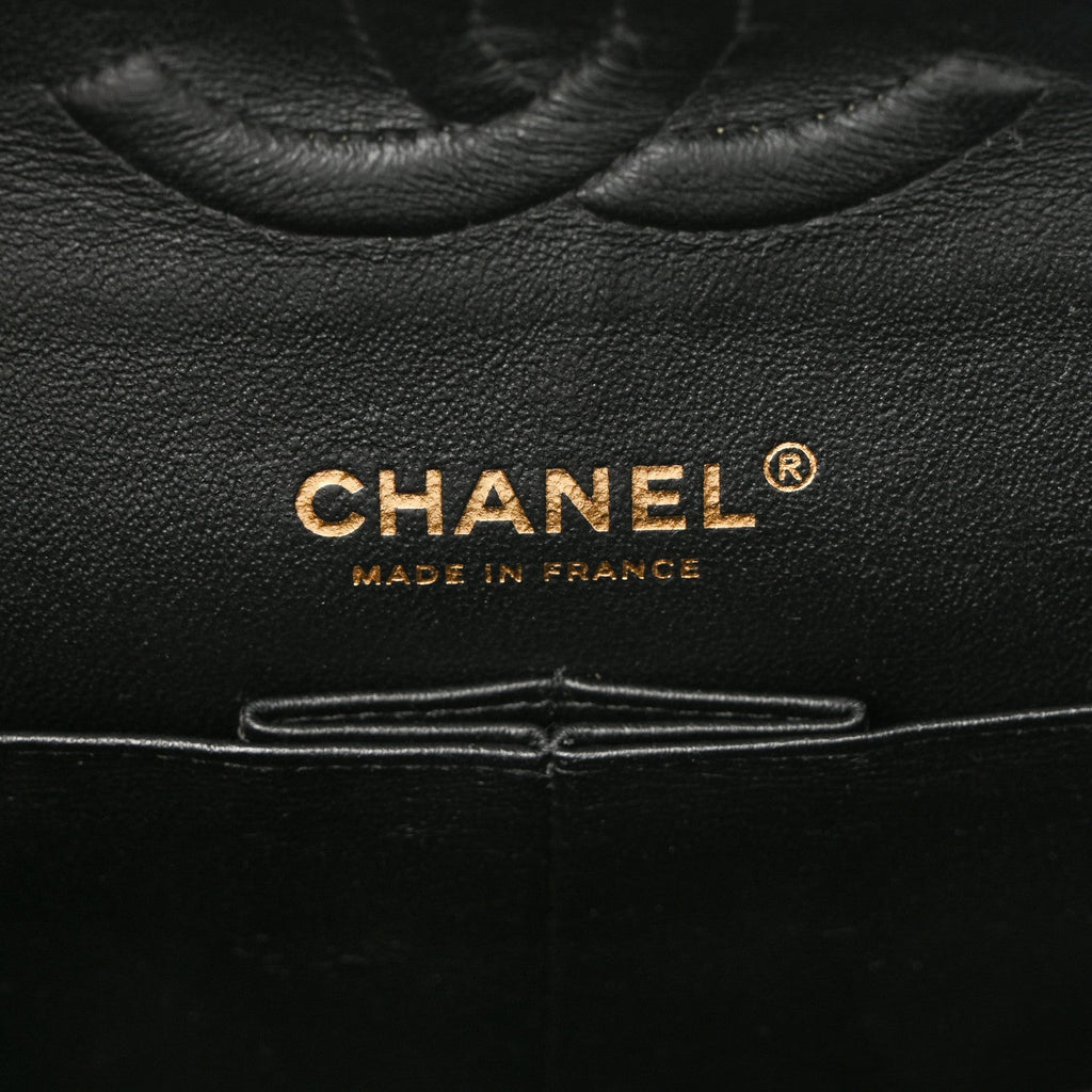 Lambskin Chevron Quilted Medium Double Flap Black