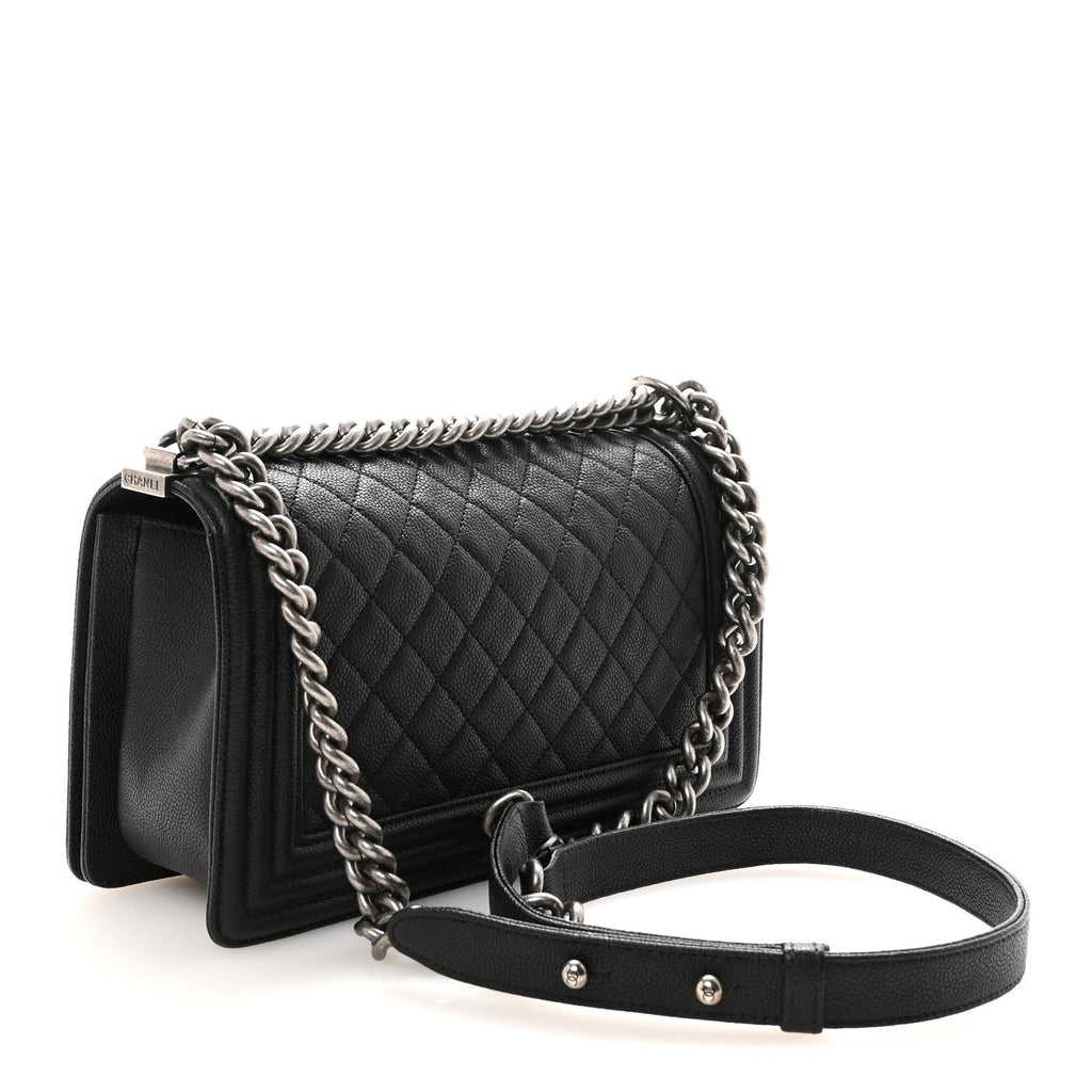 Caviar Quilted Medium Boy Flap Black