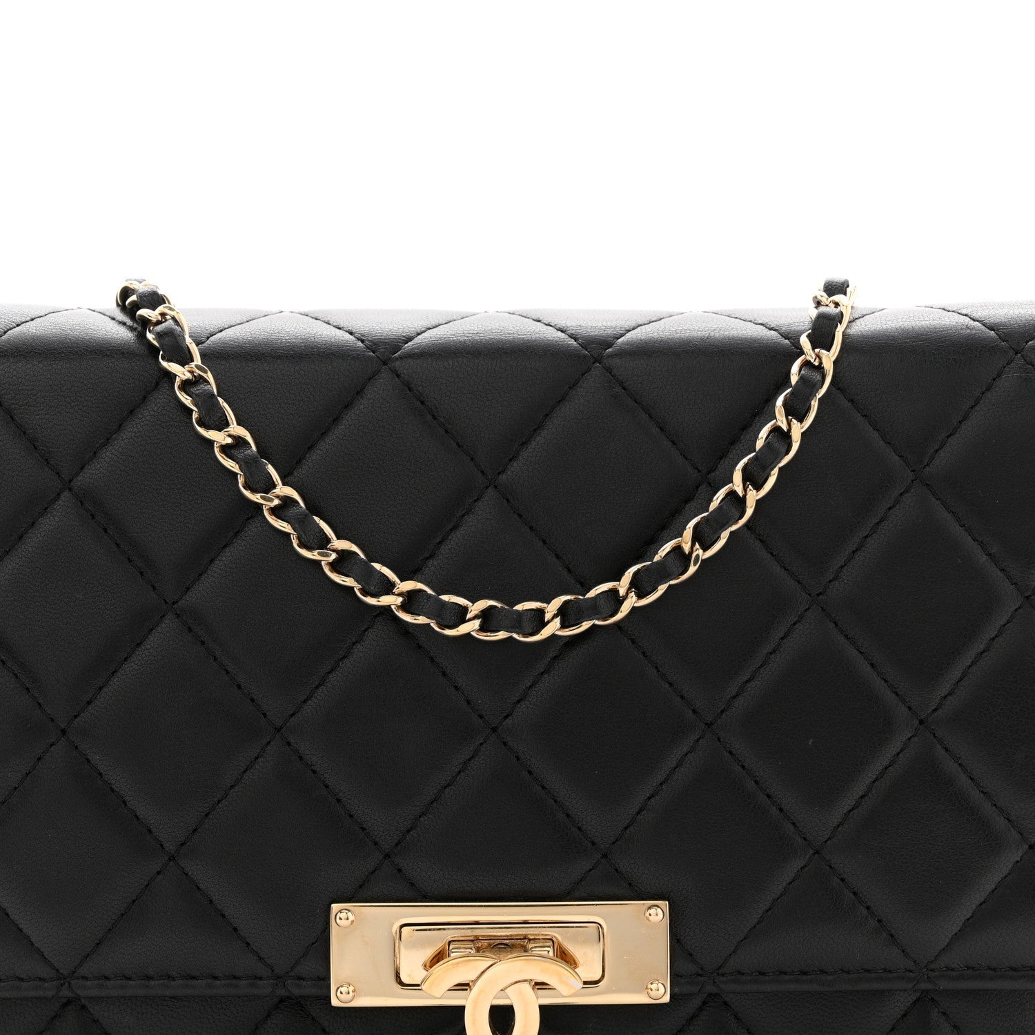 Lambskin Quilted Golden Class Wallet on Chain WOC Black