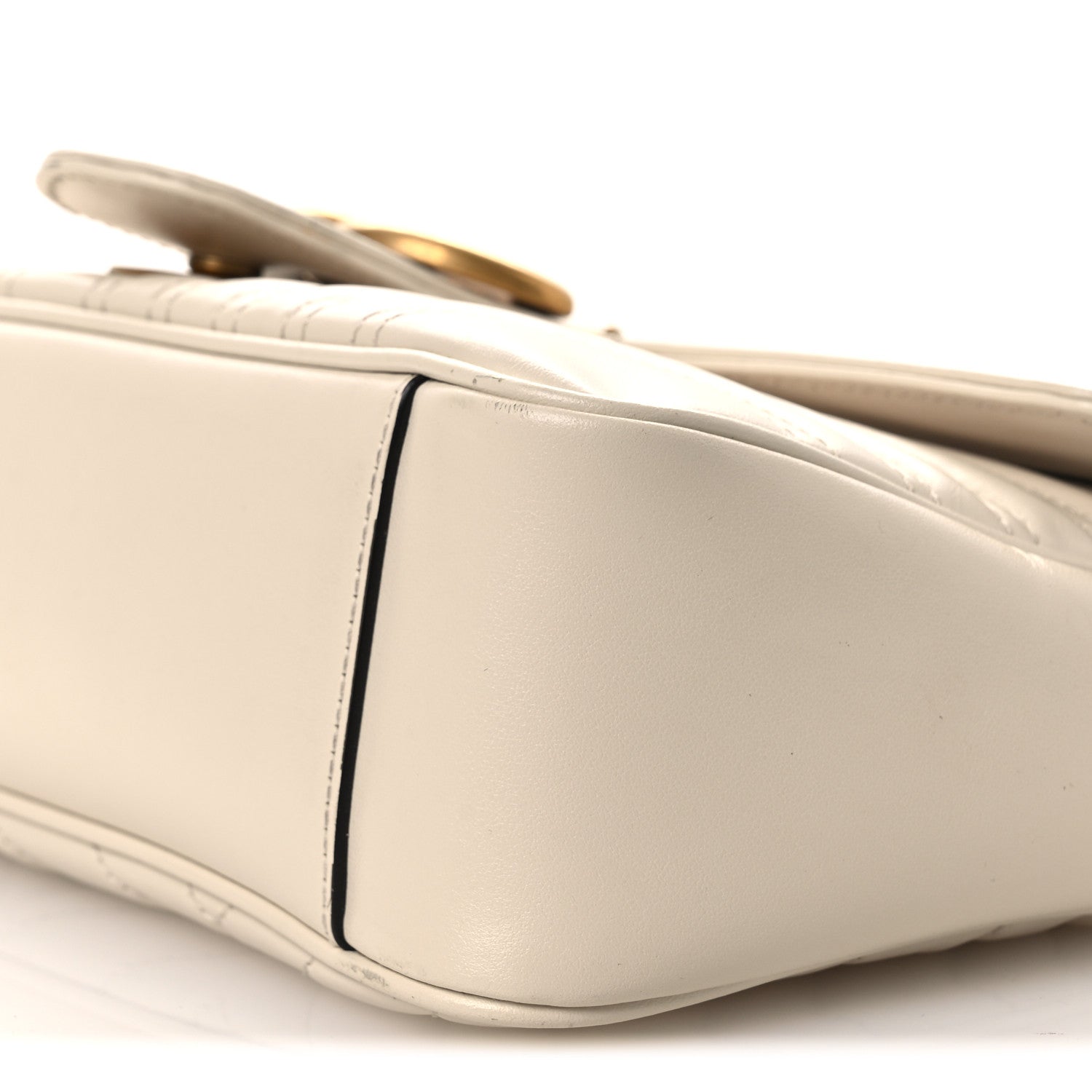 Calfskin Matelasse Small GG Marmont Shoulder Bag White