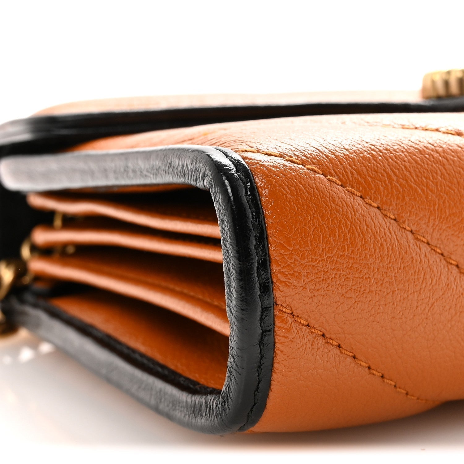 Vintage Effect Calfskin Matelasse Diagonal Torchon GG Marmont Chain Wallet Cognac