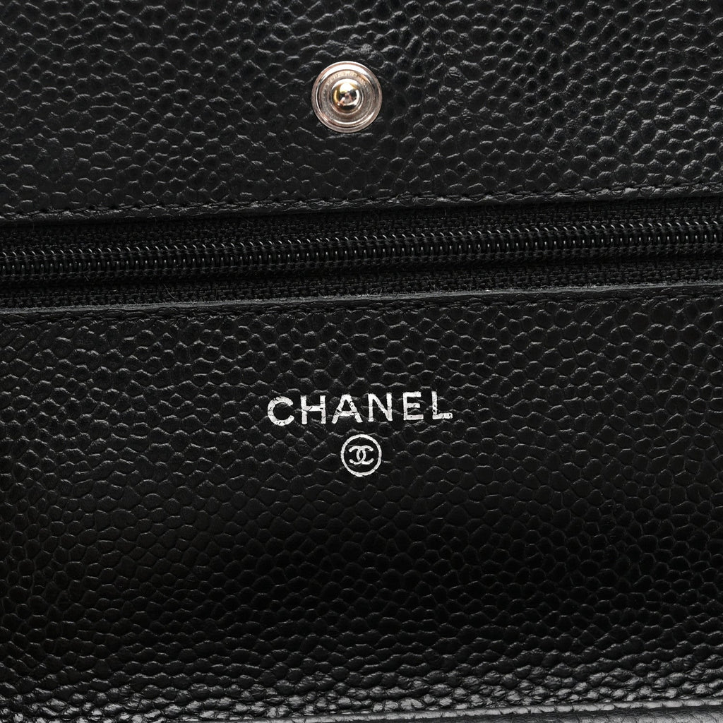Caviar Quilted Wallet on Chain WOC Black