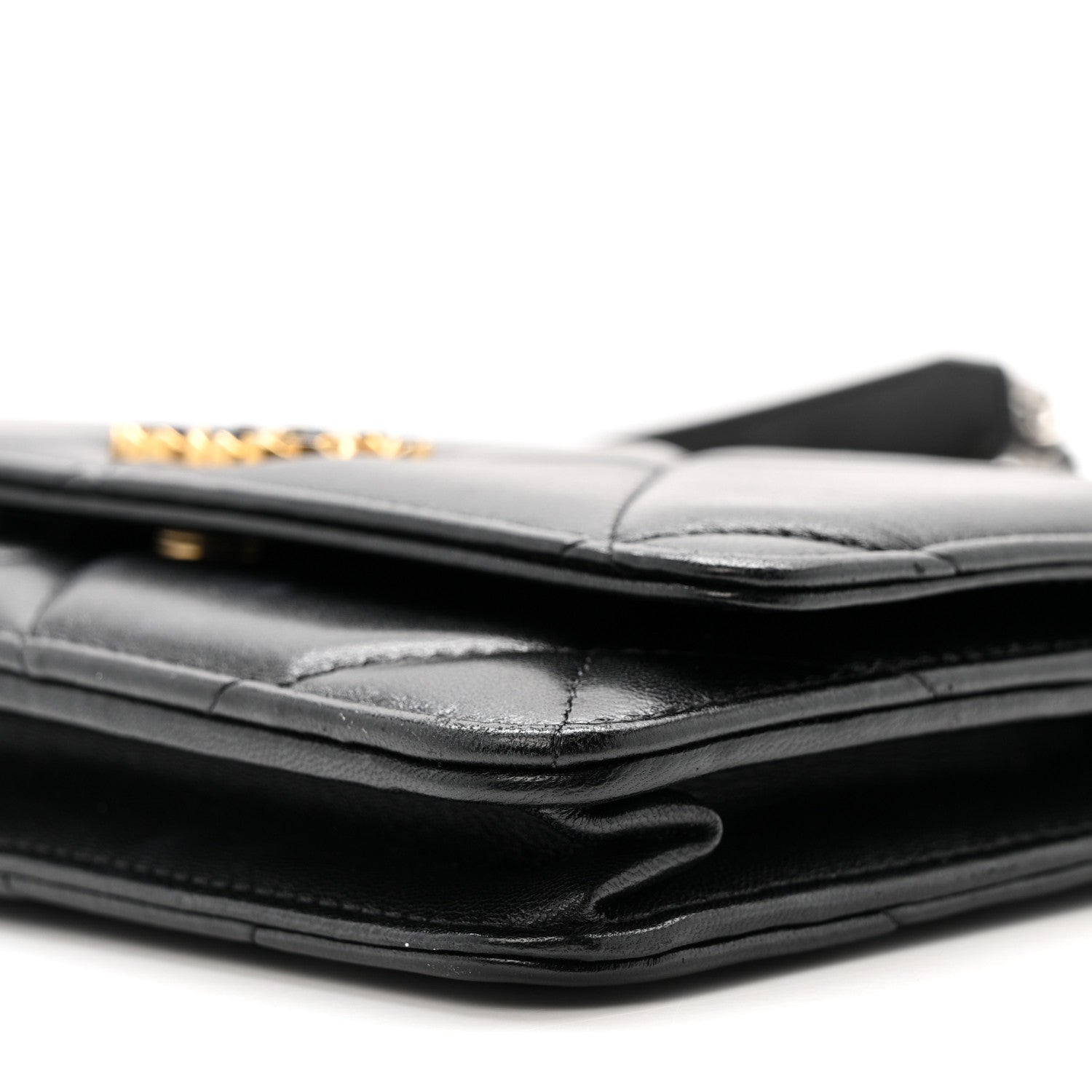 Lambskin Quilted Chanel 19 Wallet On Chain WOC Black