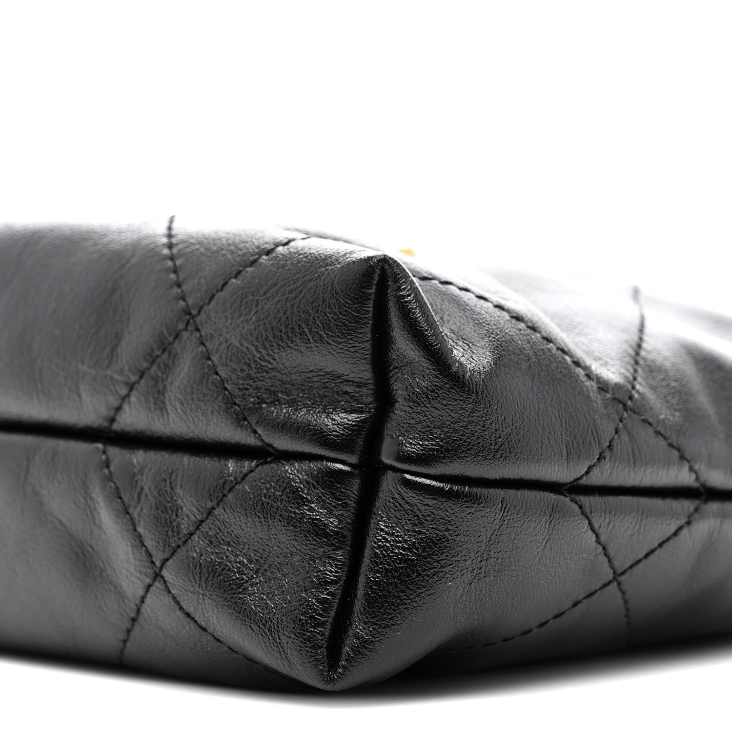 Shiny Calfskin Quilted Mini Chanel 22 Black