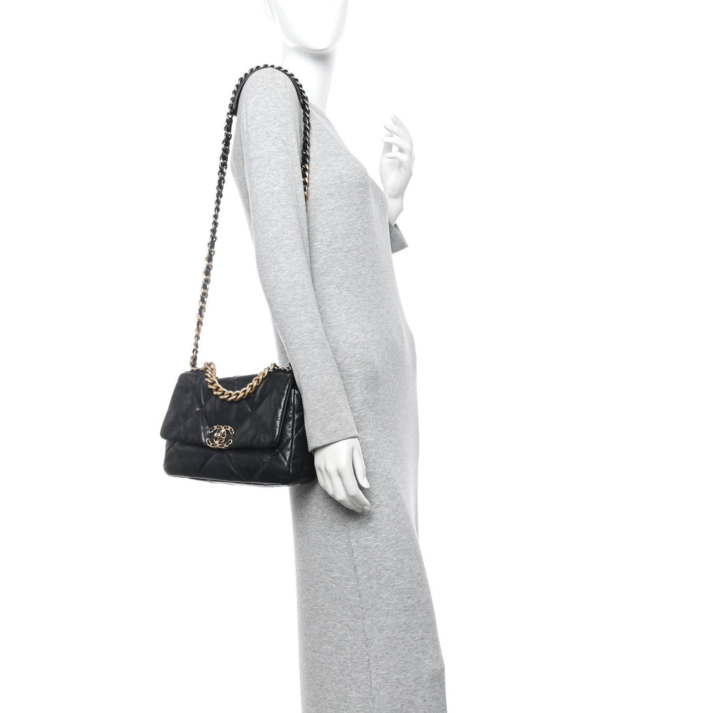 Goatskin Quilted Medium Chanel 19 Flap Black