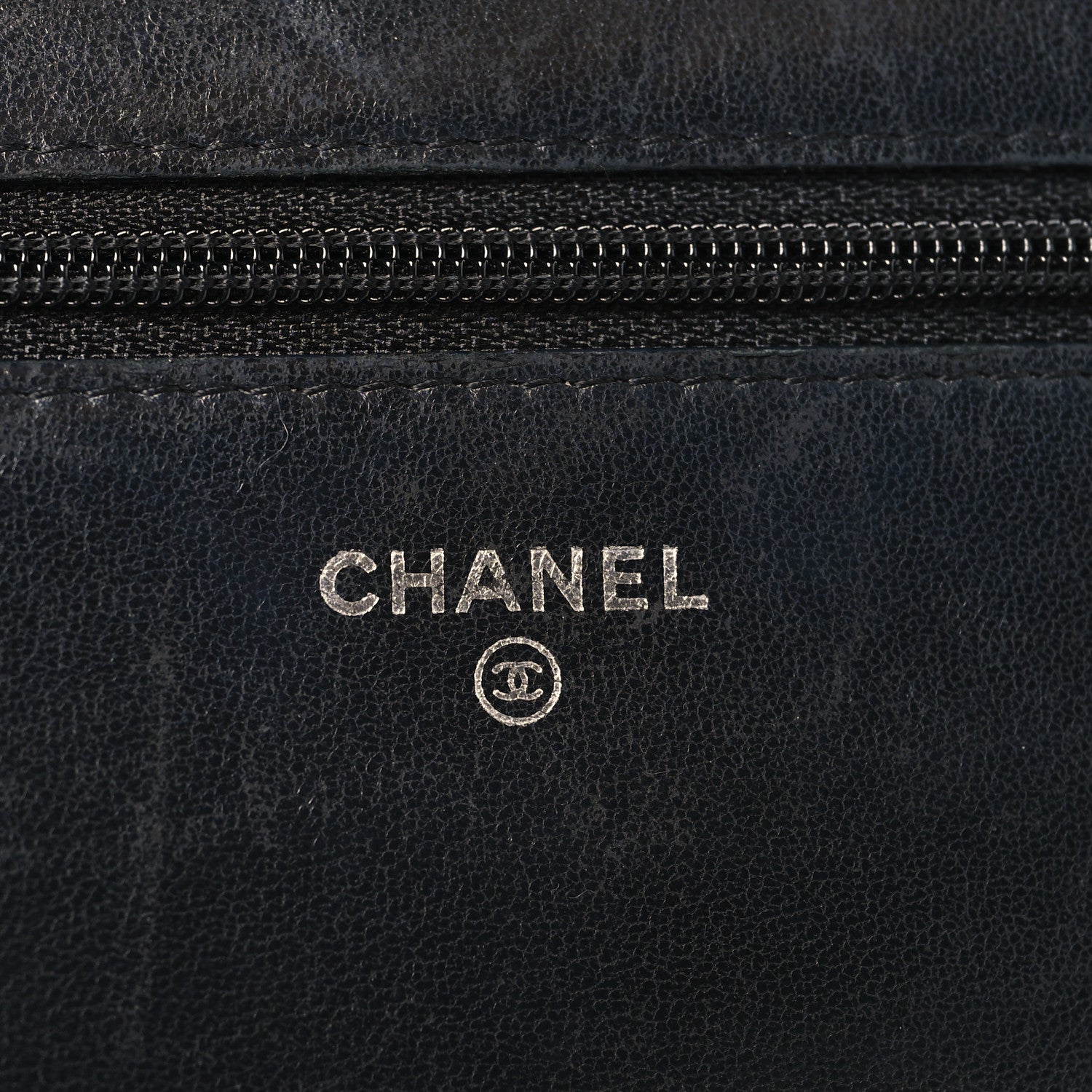 Calfskin Diamond Stitch Wallet On Chain WOC Black