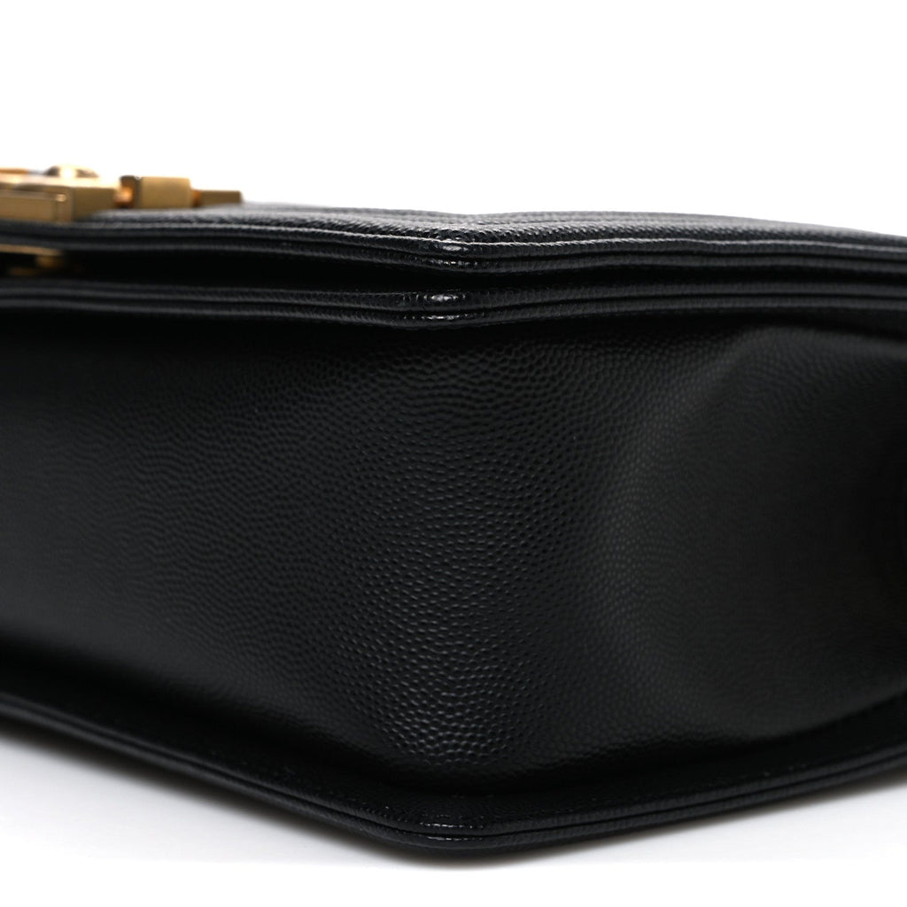 Caviar Quilted Medium Boy Flap Black
