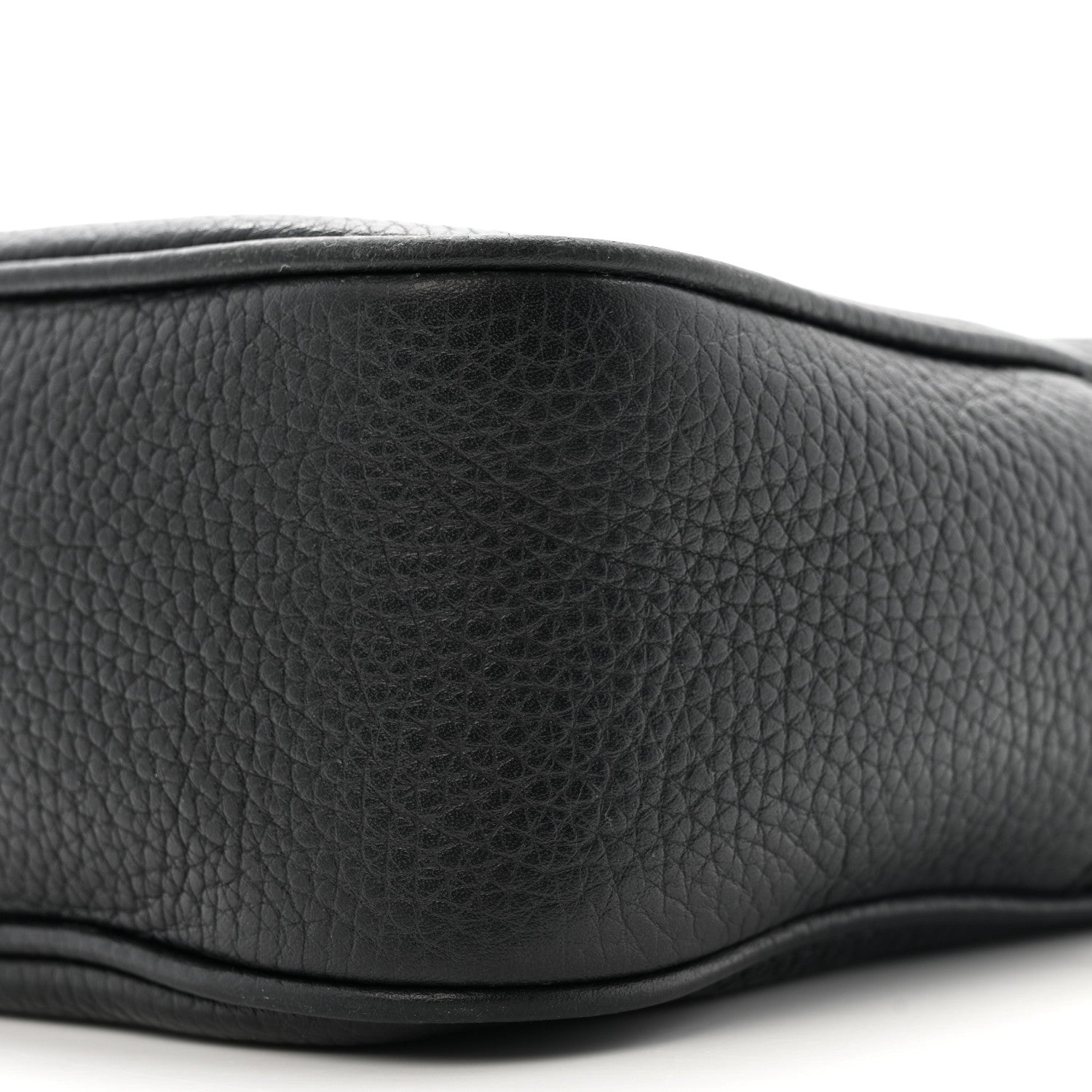 Pebbled Calfskin Small Soho Disco Bag Black