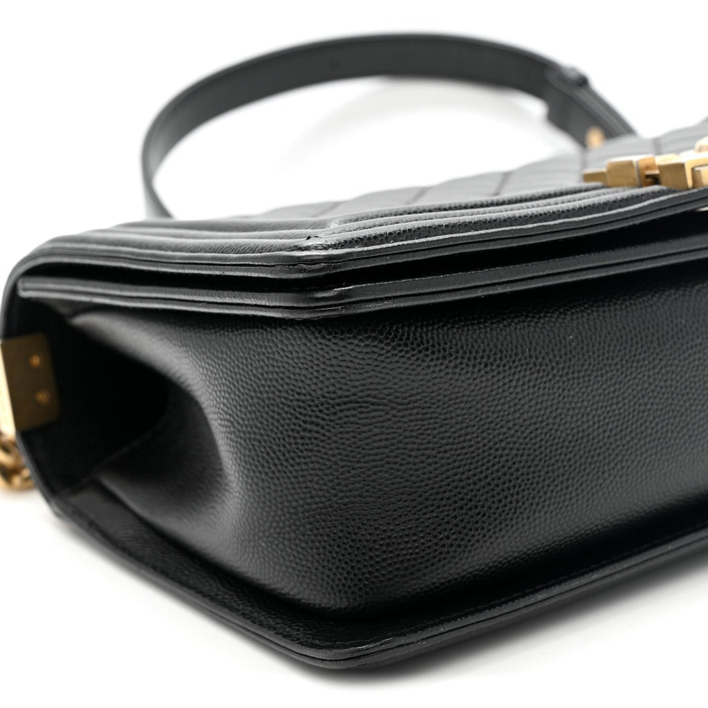 Caviar Quilted Medium Boy Flap Black