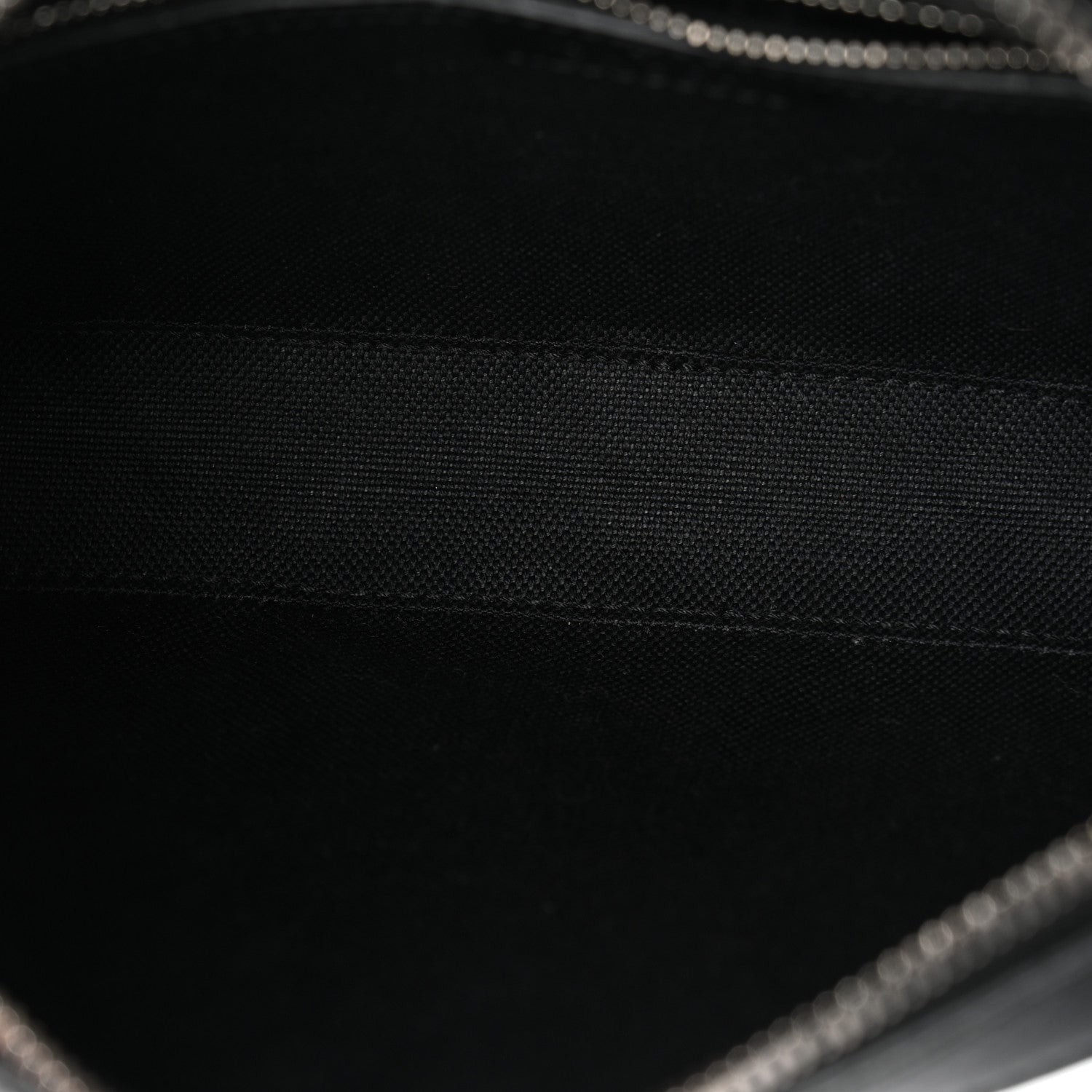 GG Supreme Monogram Azalea Calfskin Retro Interlocking G Wristlet Shoulder Bag Black