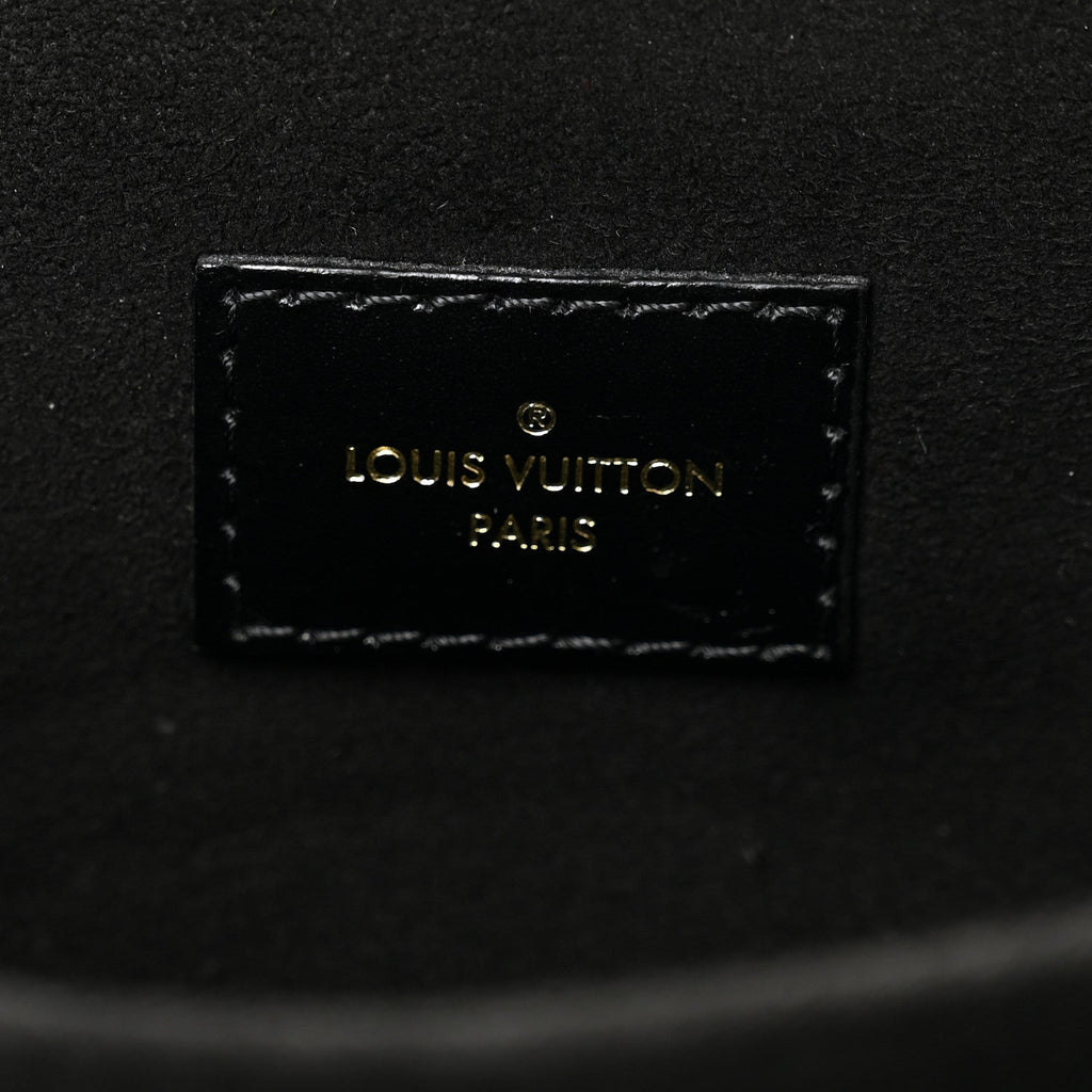 Reverse Monogram Pochette Metis
