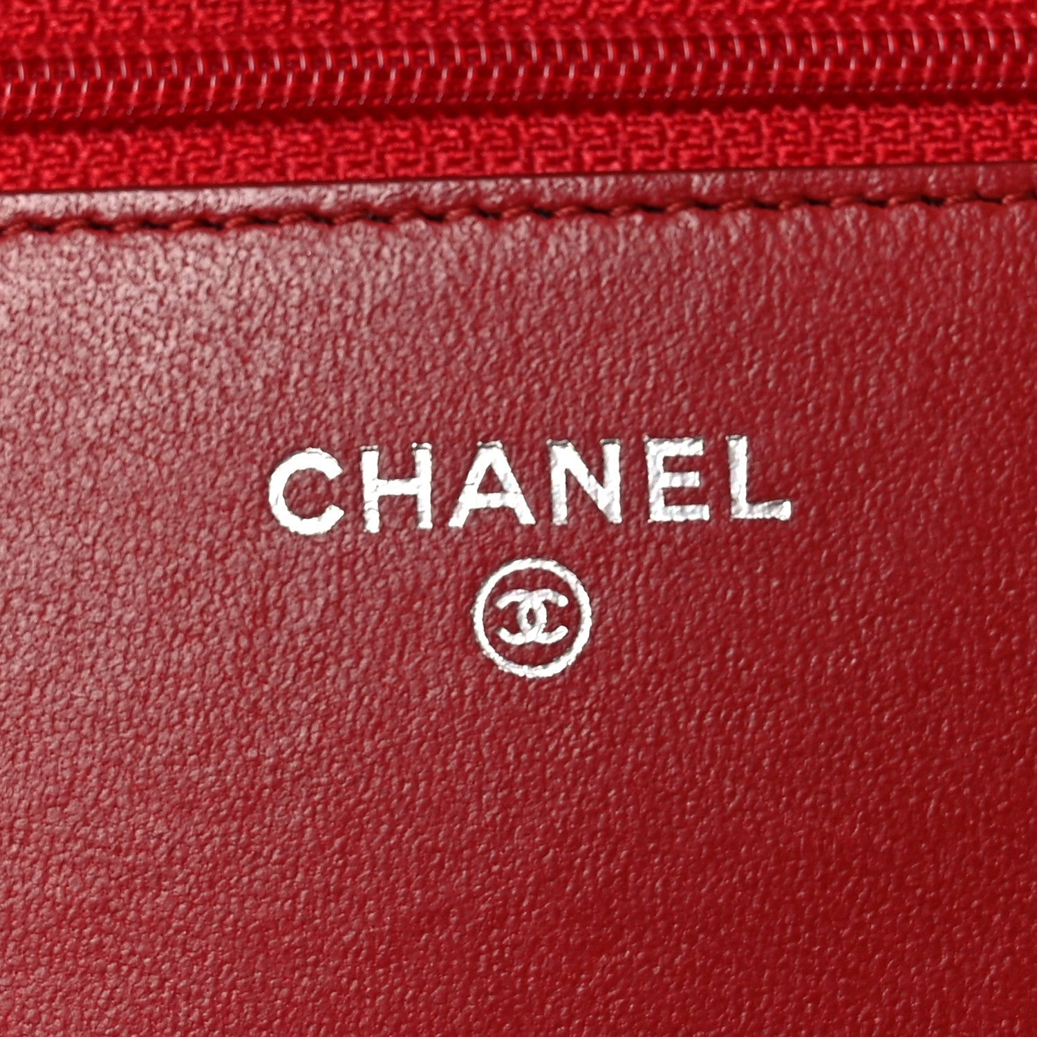 Lambskin Quilted Wallet On Chain WOC Red