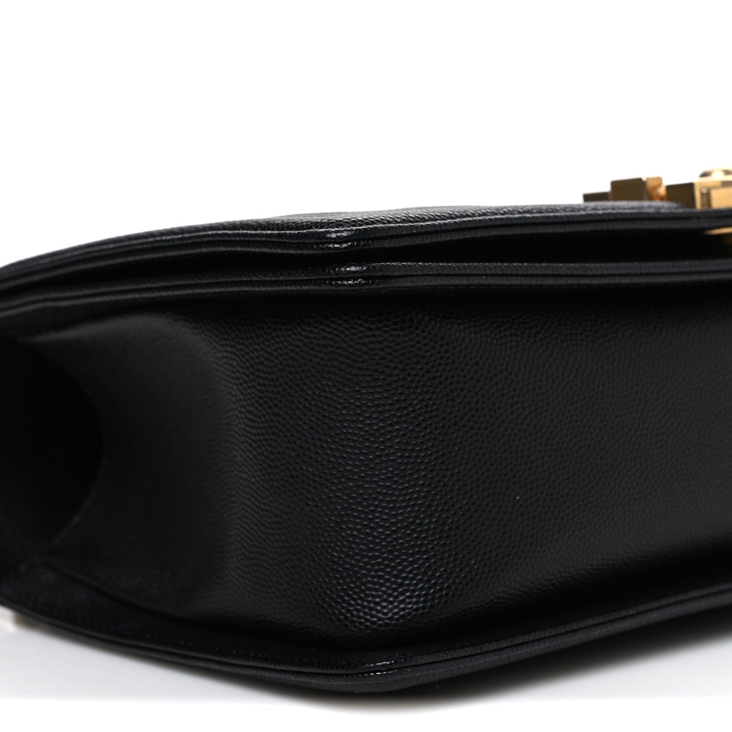 Caviar Quilted Medium Boy Flap Black