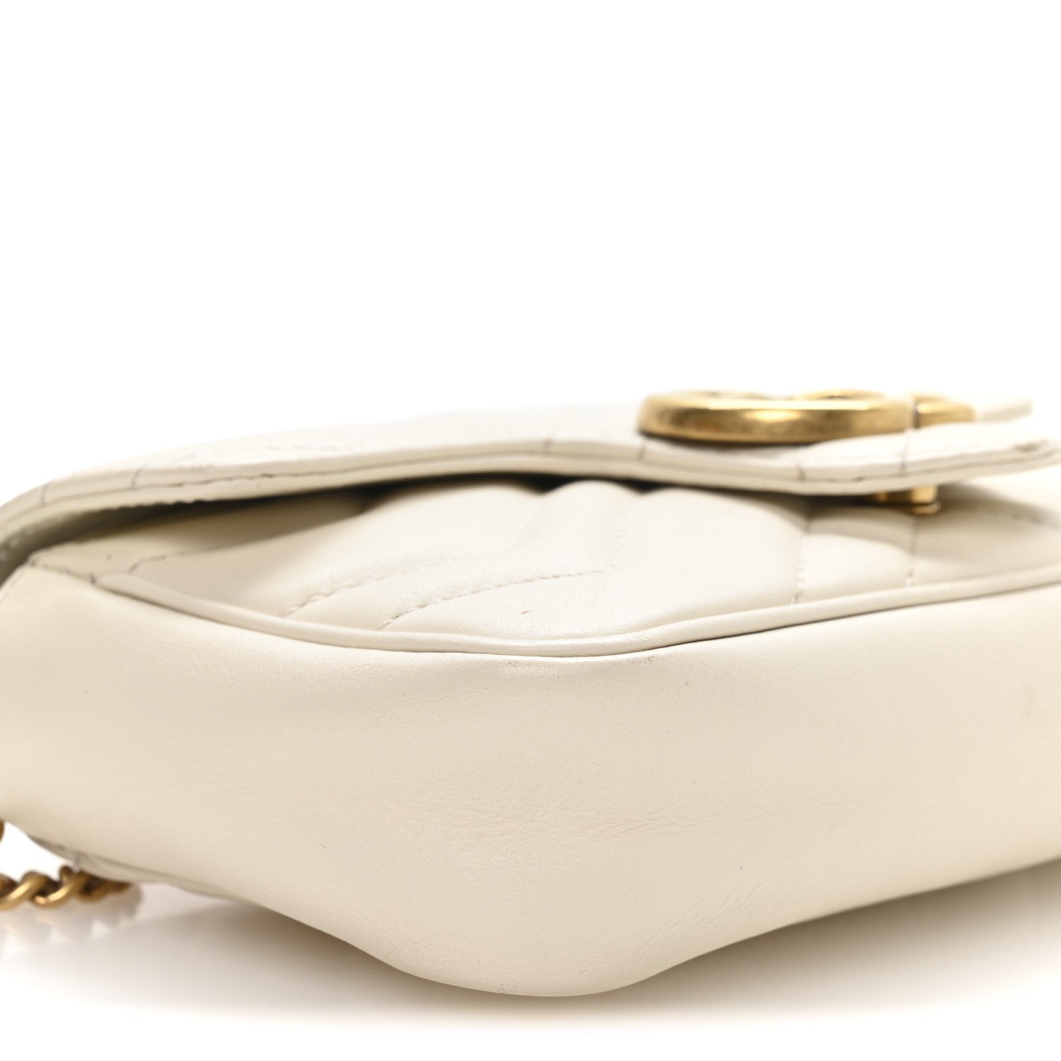 Calfskin Matelasse Super Mini GG Marmont Shoulder Bag White