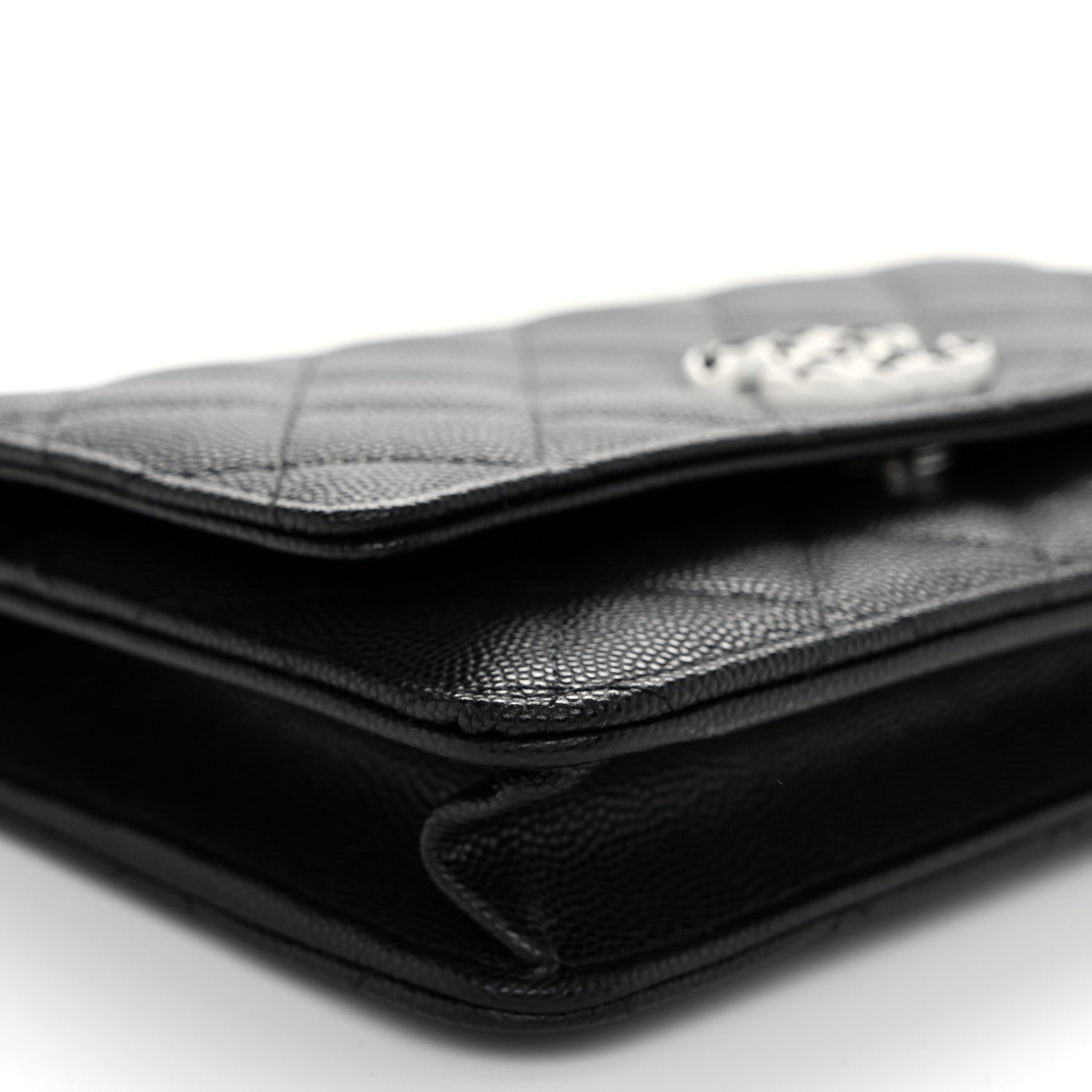 Caviar Quilted Chanel 19 Wallet On Chain WOC Black White