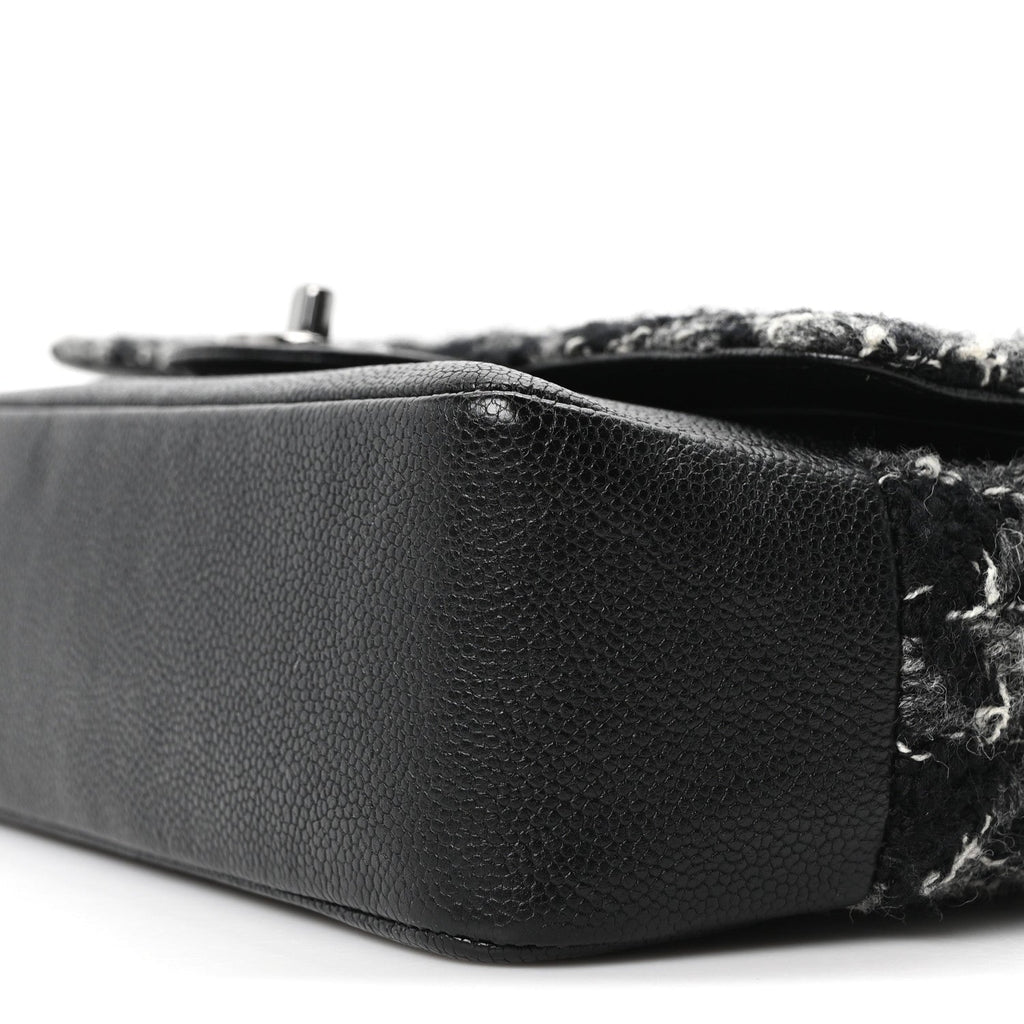 Caviar Tweed Houndstooth Quilted Medium Double Flap Black Grey