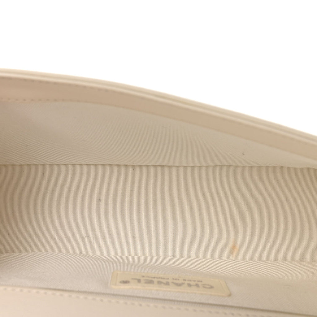 Calfskin Quilted Medium Boy Flap White