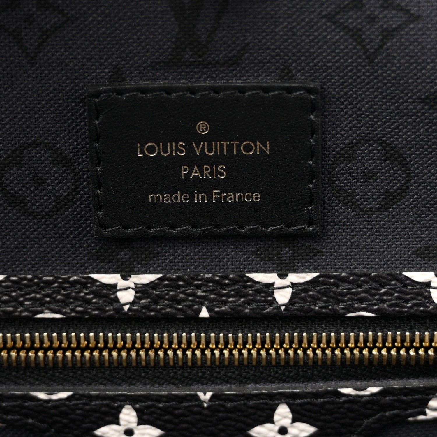 Monogram Giant Crafty Neverfull MM Creme Rouge Black