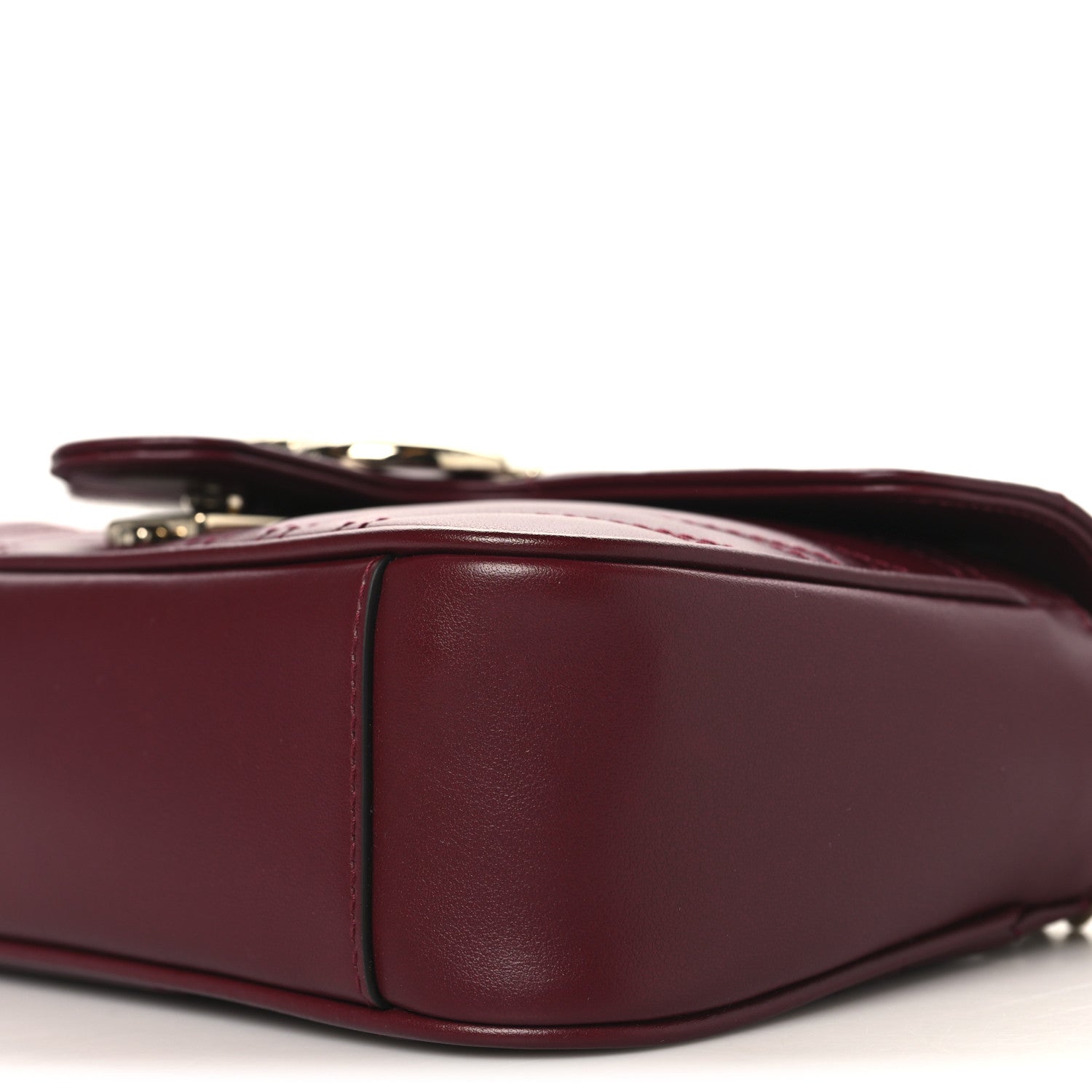 Calfskin Matelasse Small GG Marmont Shoulder Bag Rosso Ancora