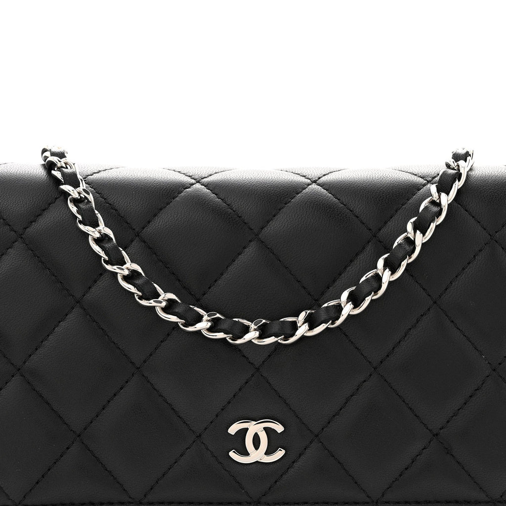 Lambskin Quilted Wallet On Chain WOC Black
