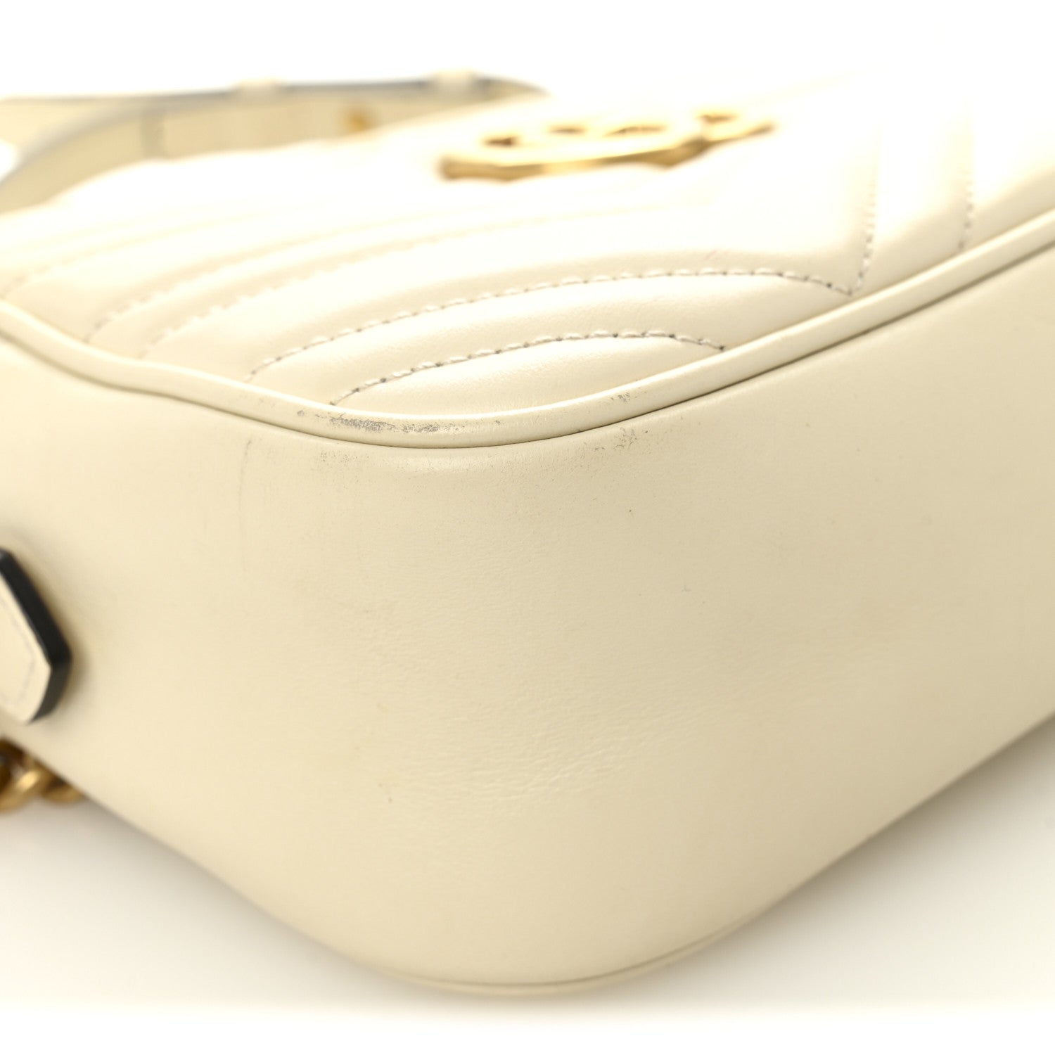Calfskin Matelasse Small GG Marmont Chain Shoulder Bag White