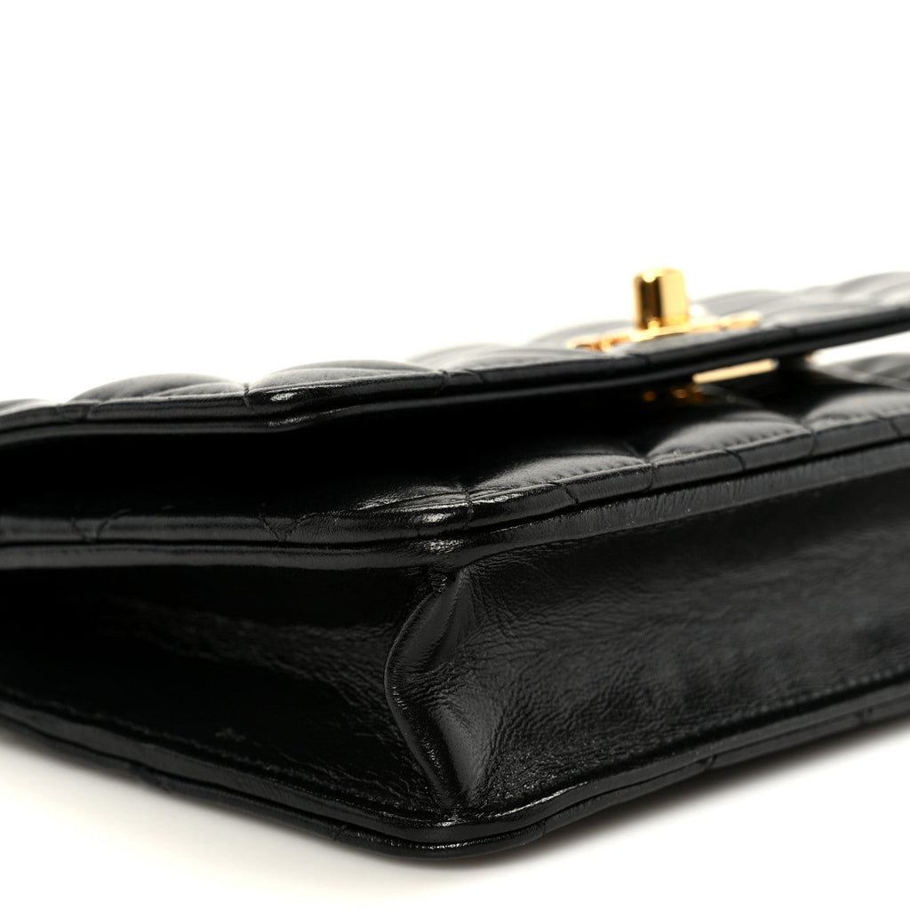 Shiny Lambskin Quilted CC Pearl Wallet on Chain WOC Black