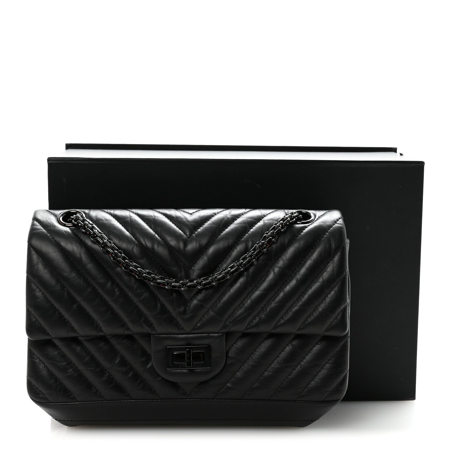 Aged Calfskin Chevron Quilted 2.55 Reissue 225 Flap So Black
