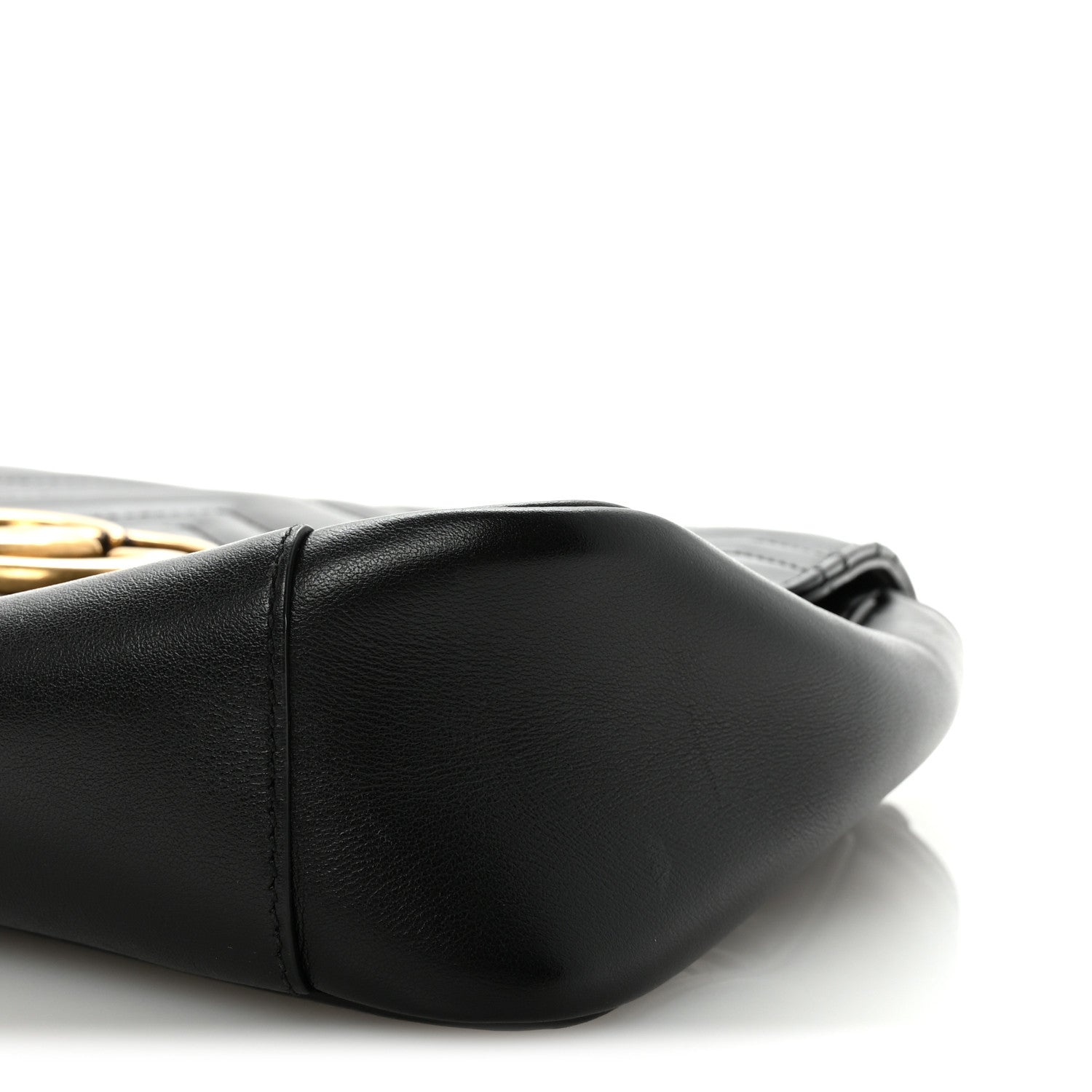 Calfskin Matelasse Medium GG Marmont Shoulder Bag Black