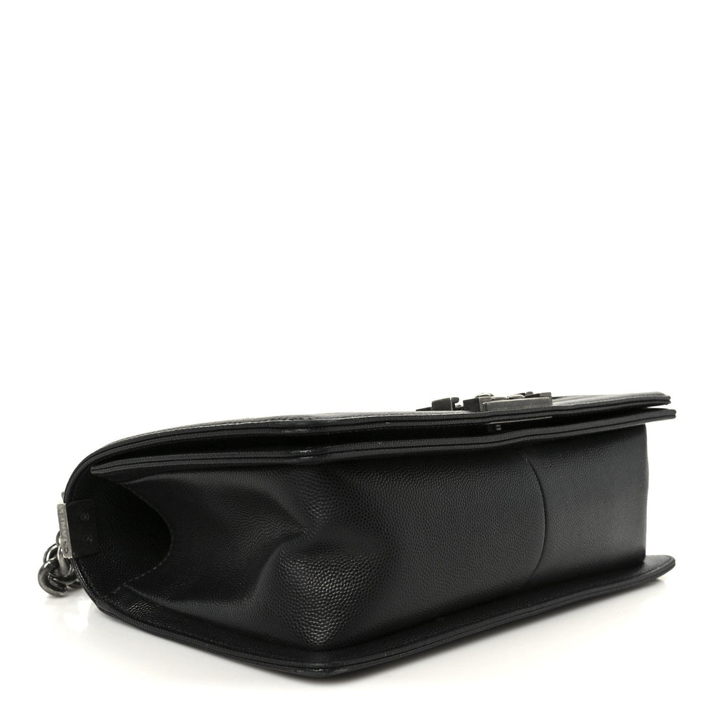 Caviar Quilted Medium Boy Flap Black